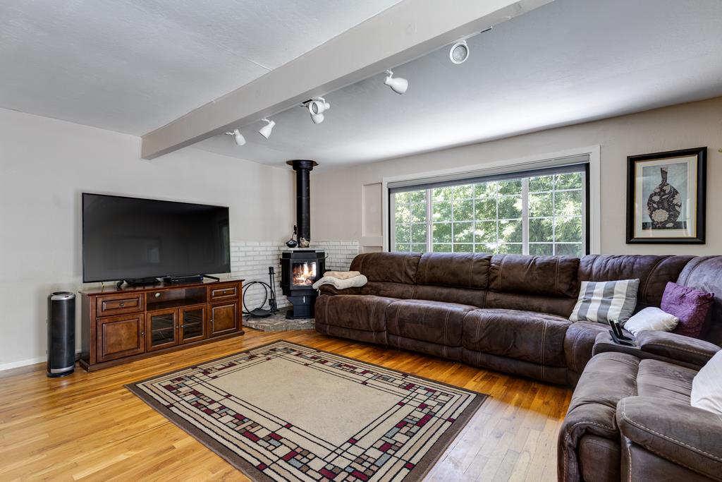 9655 Glen Arbor RD