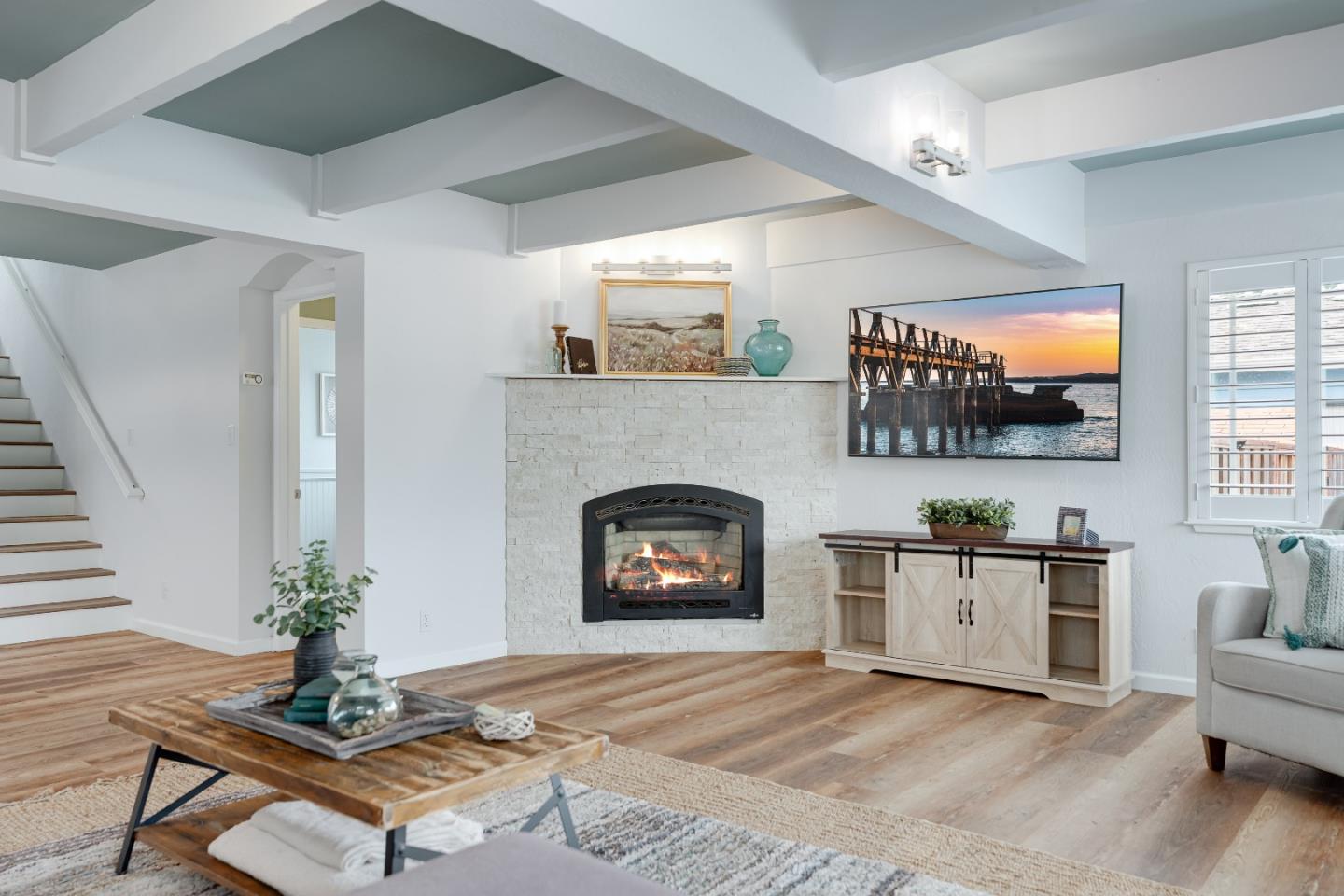 709 Gilroy DR