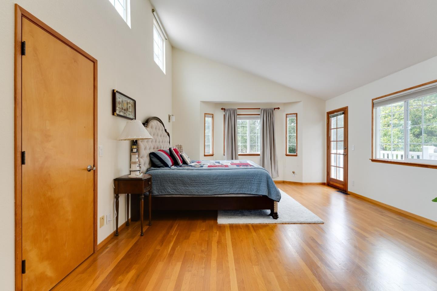 131 Seacliff DR