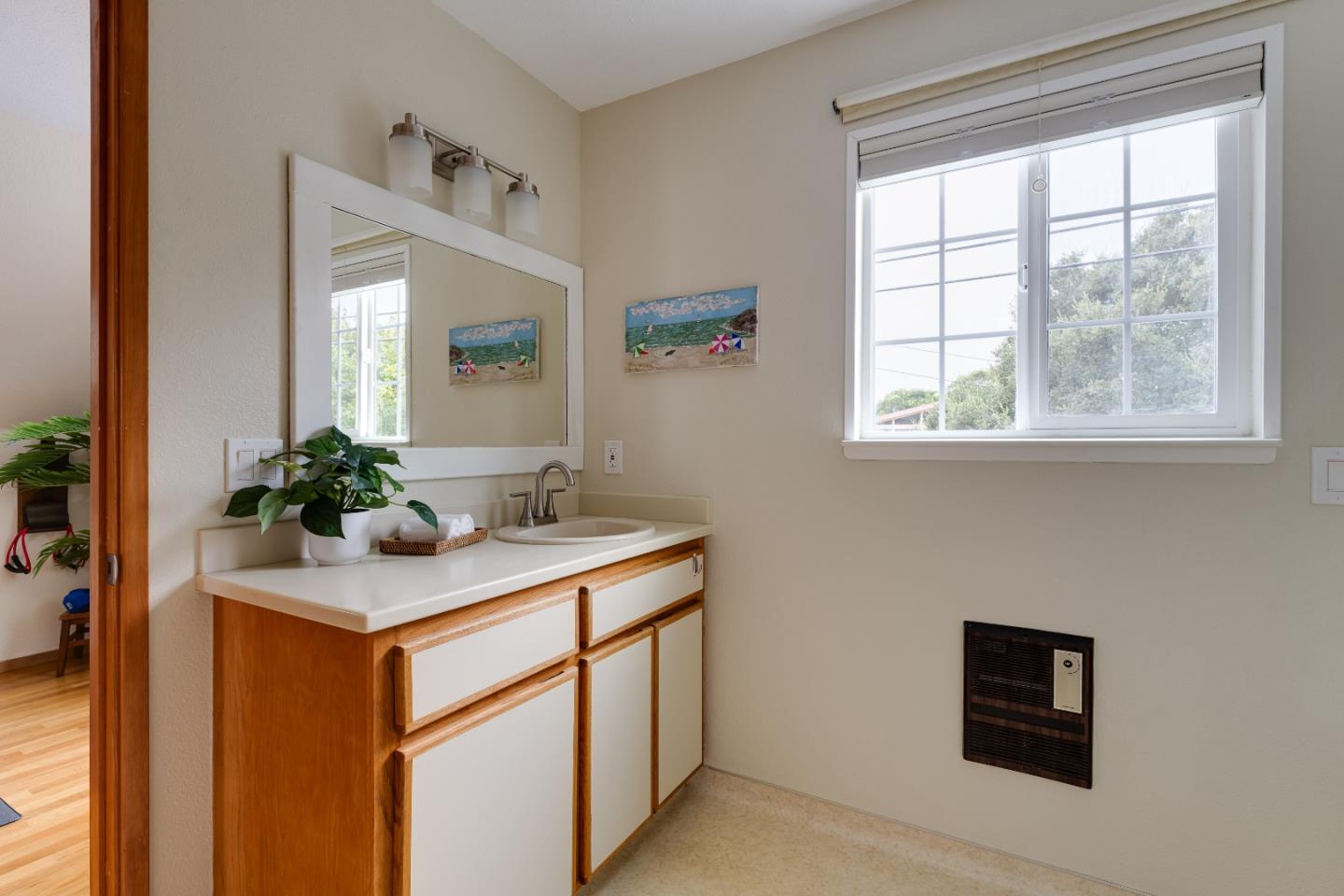 131 Seacliff DR