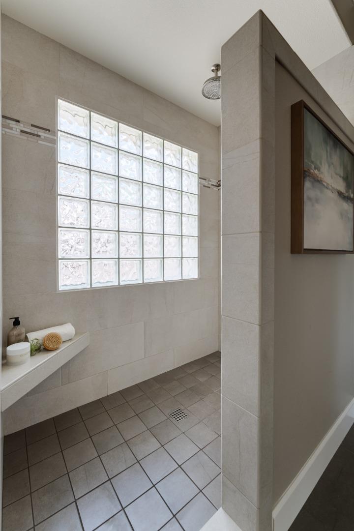 3395 Daffodil CT