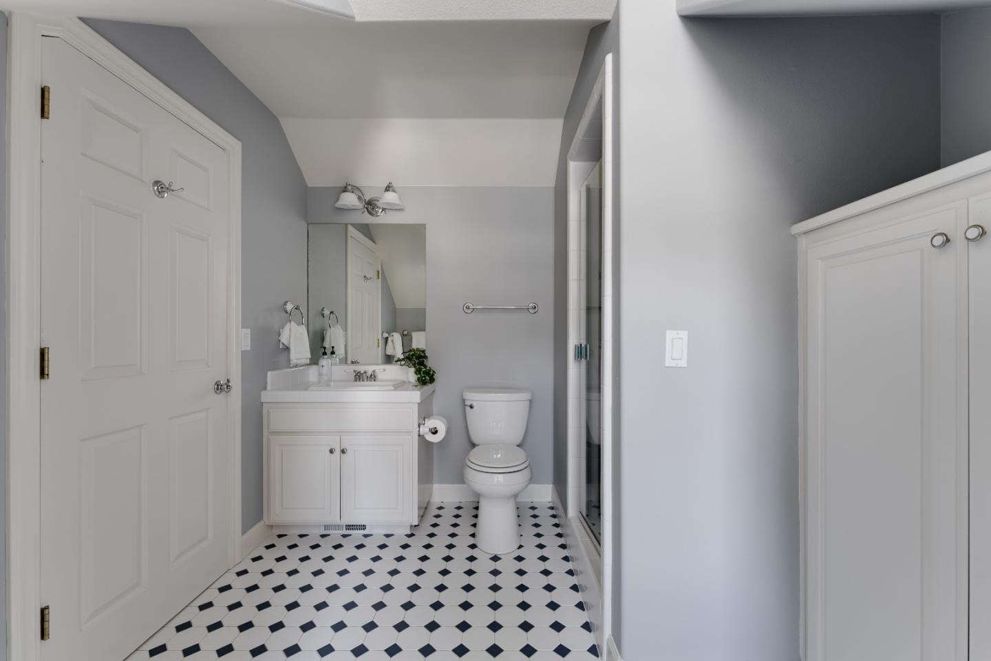 3395 Daffodil CT