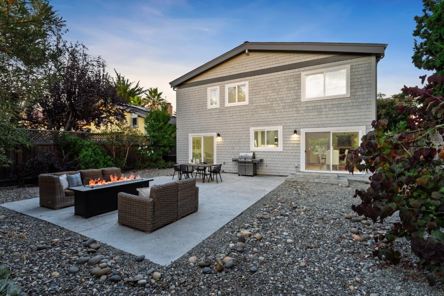 225 Florence DR