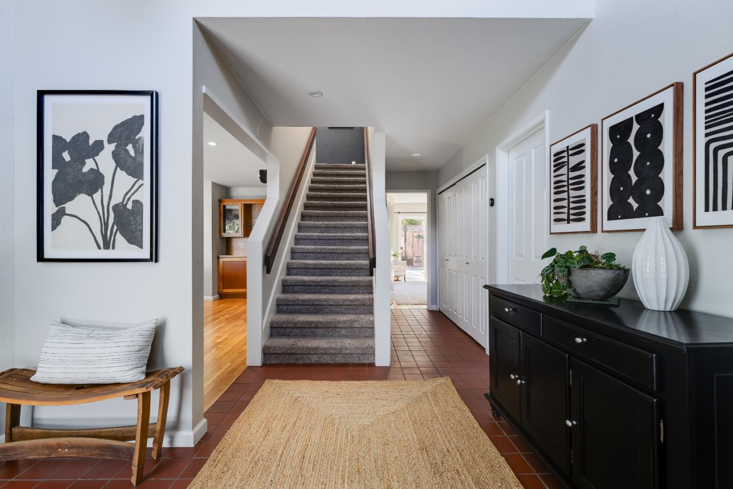 225 Florence DR