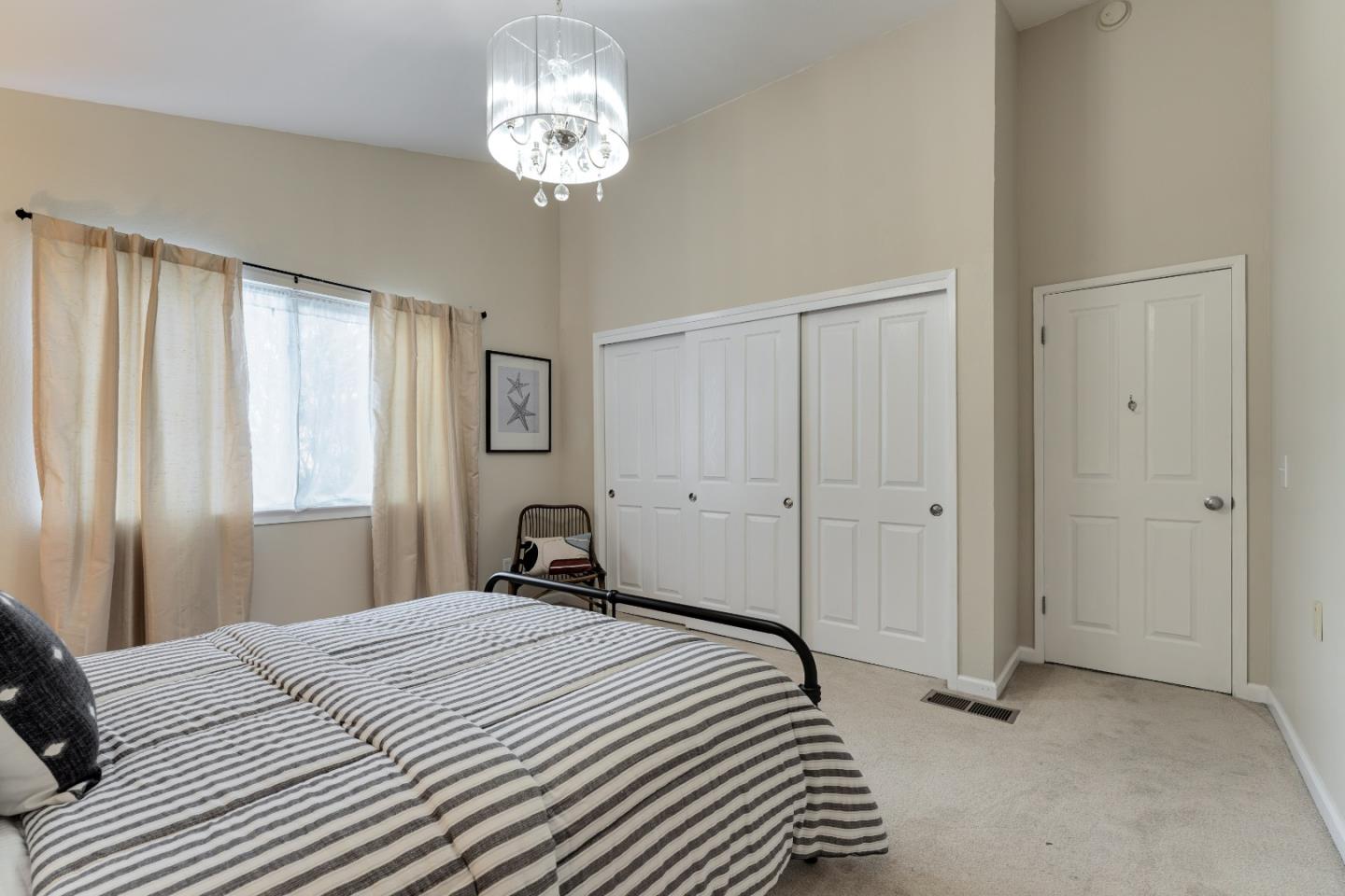 225 Florence DR