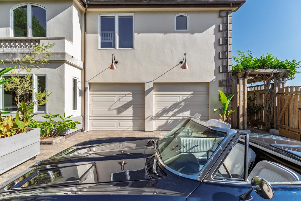 304 Grand AVE