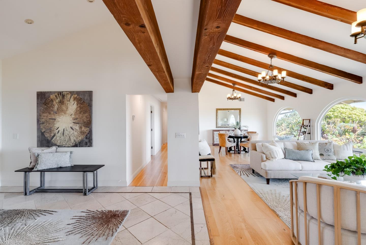 16 Kite Hill Road