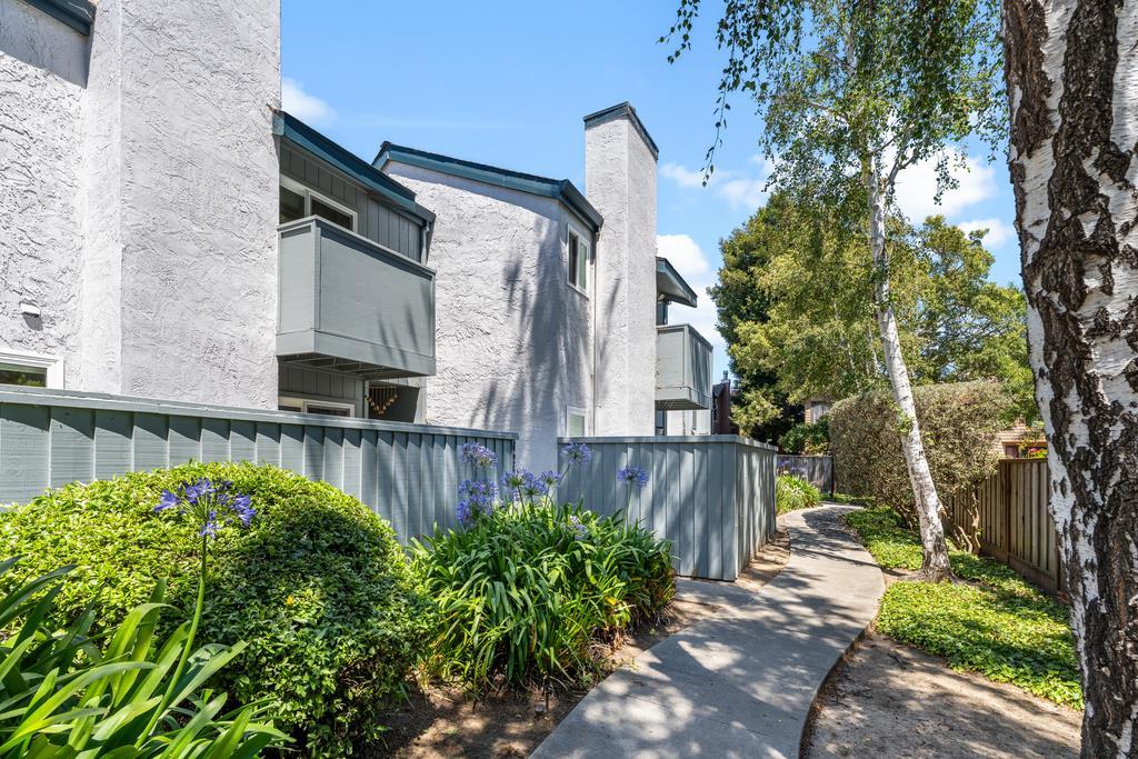 4259 Sea Pines CT