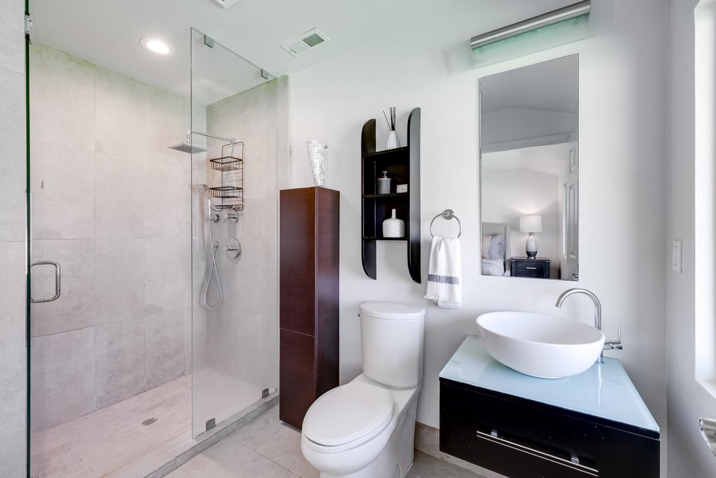 4492 Ranchero DR