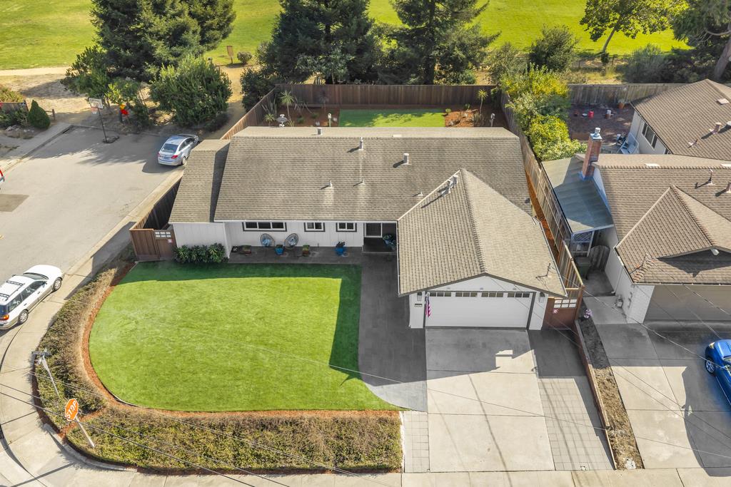 4492 Ranchero DR