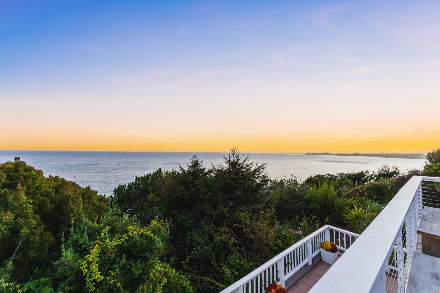 106 Mar Vista DR