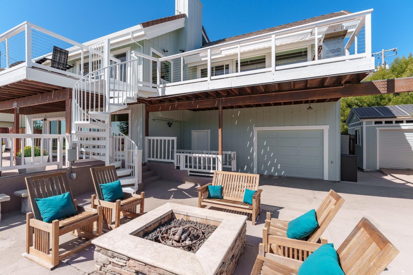 106 Mar Vista DR