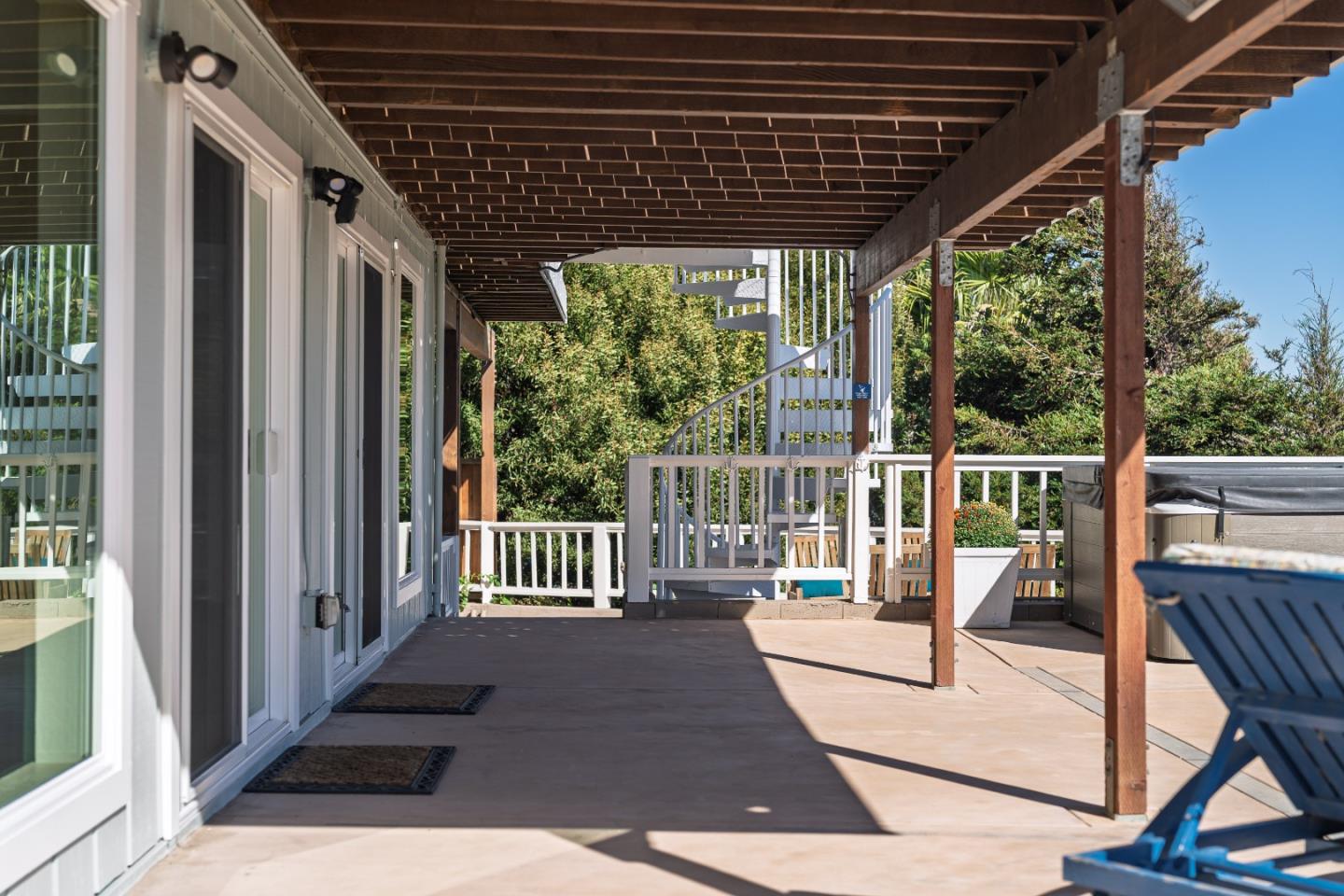106 Mar Vista DR