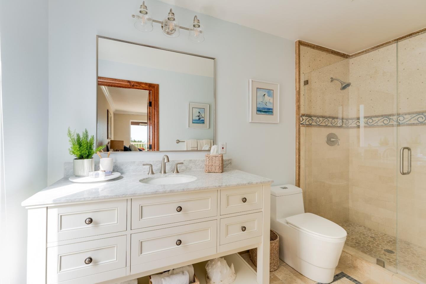 106 Mar Vista DR