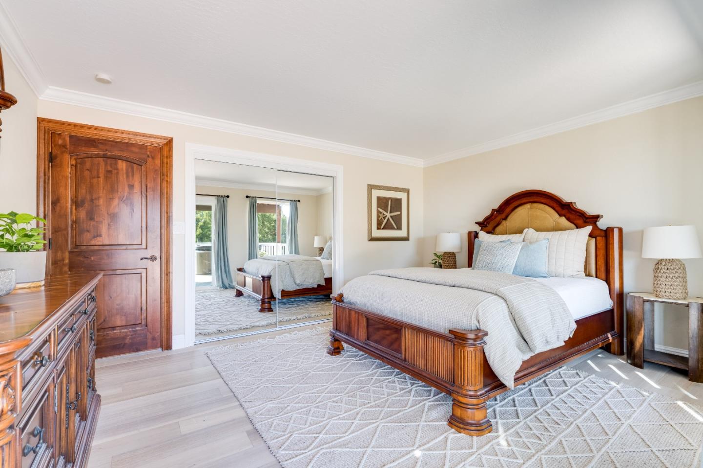 106 Mar Vista DR