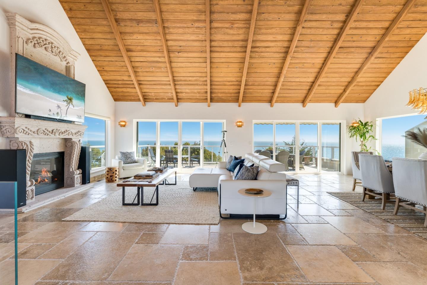 106 Mar Vista DR