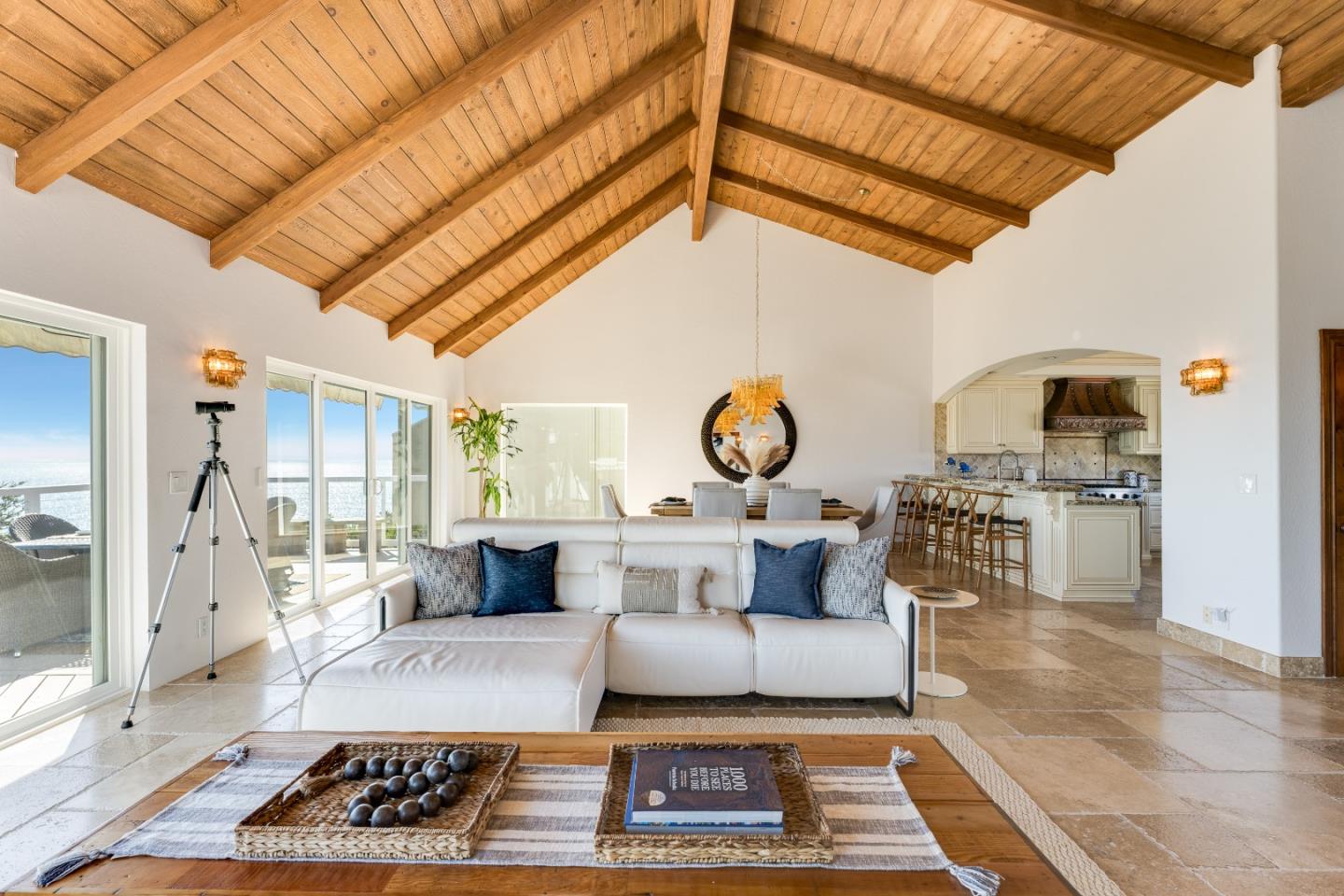 106 Mar Vista DR