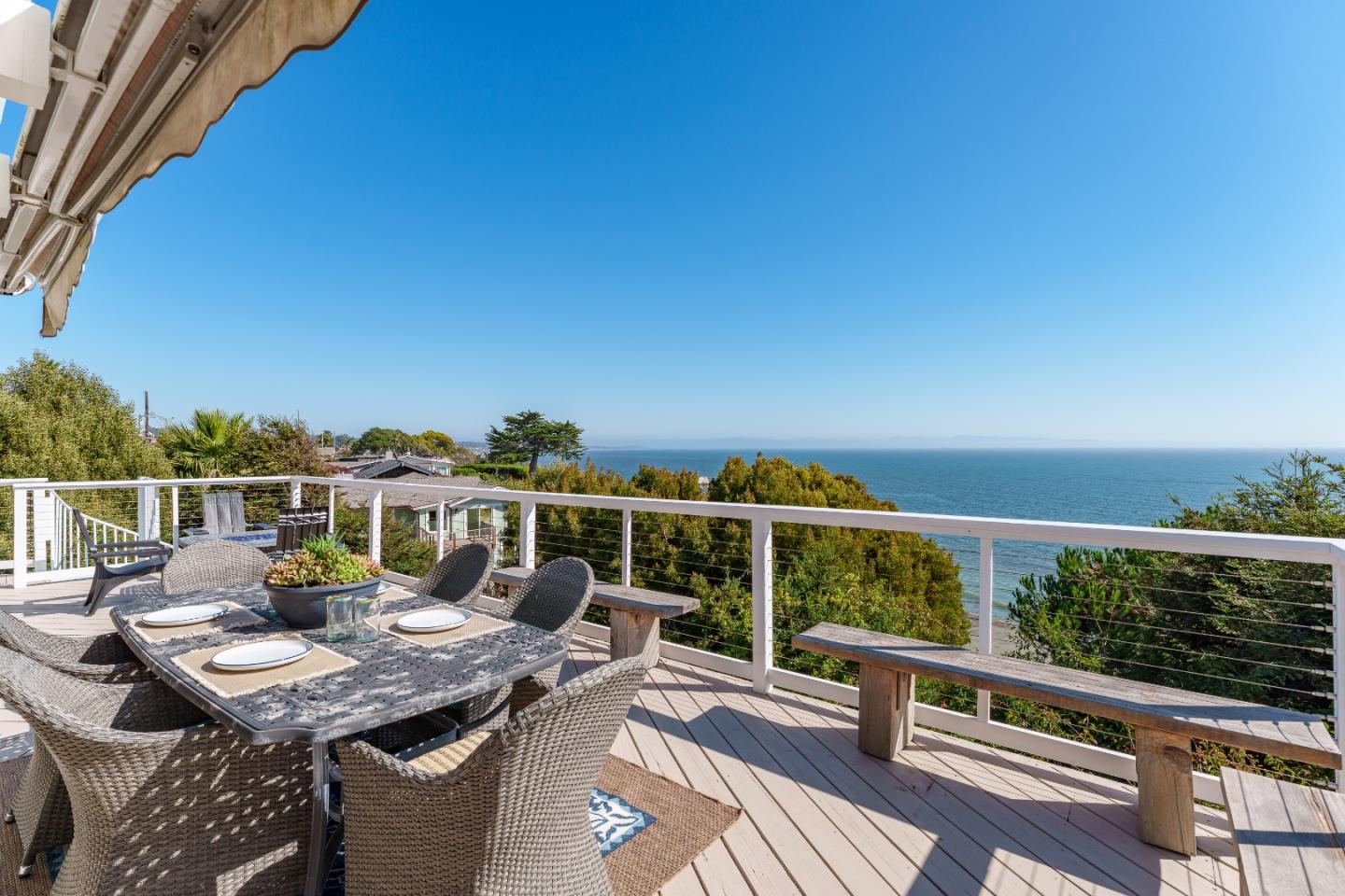 106 Mar Vista DR