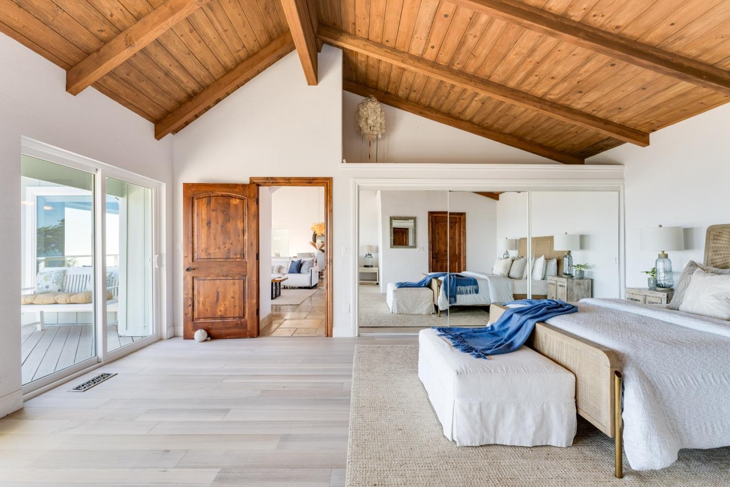 106 Mar Vista DR