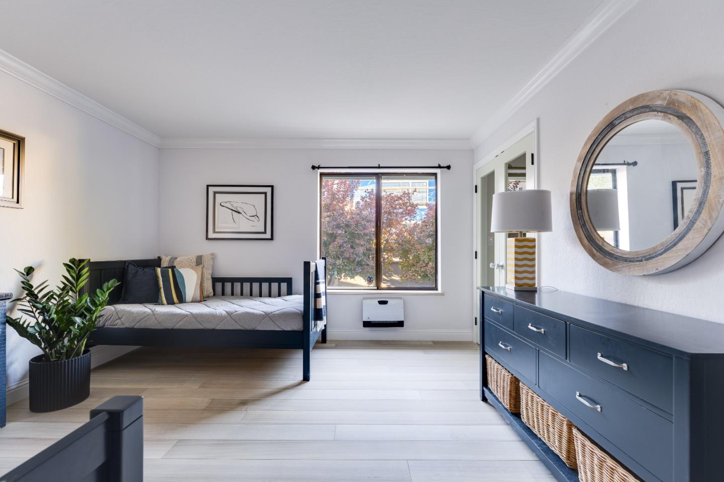 106 Mar Vista DR