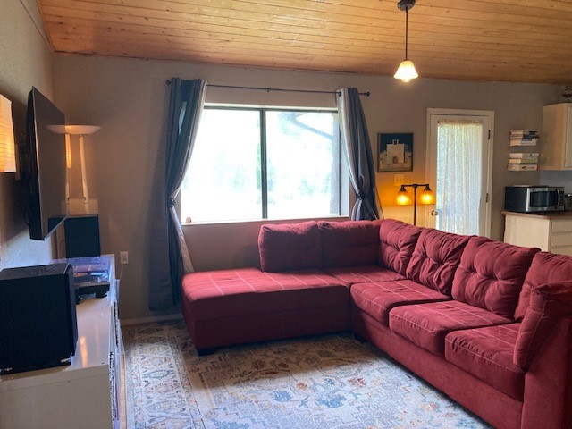 31 PRIVATE DRIVE 1642