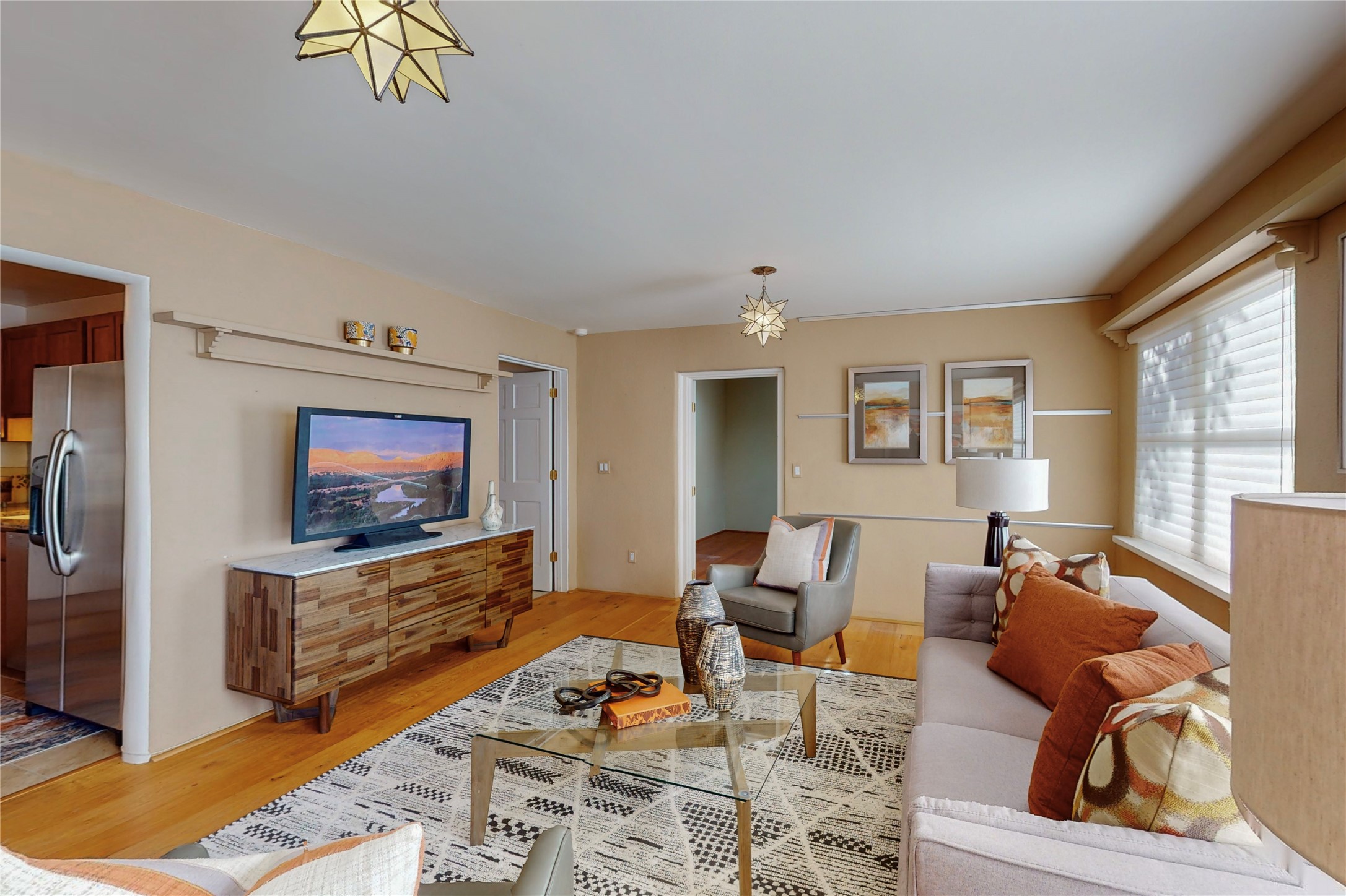 820 Bishops Lodge