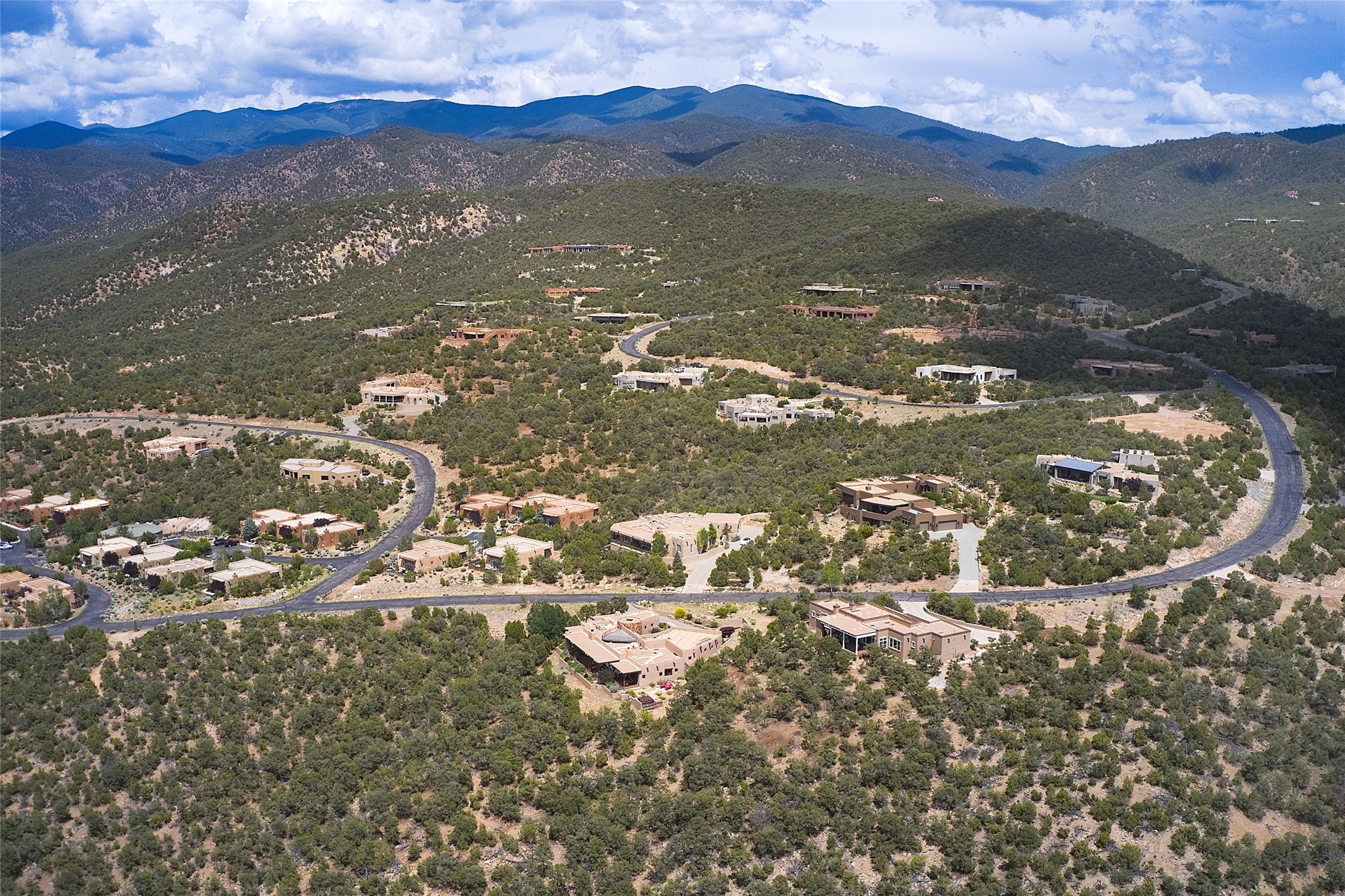 52 Lodge Trail