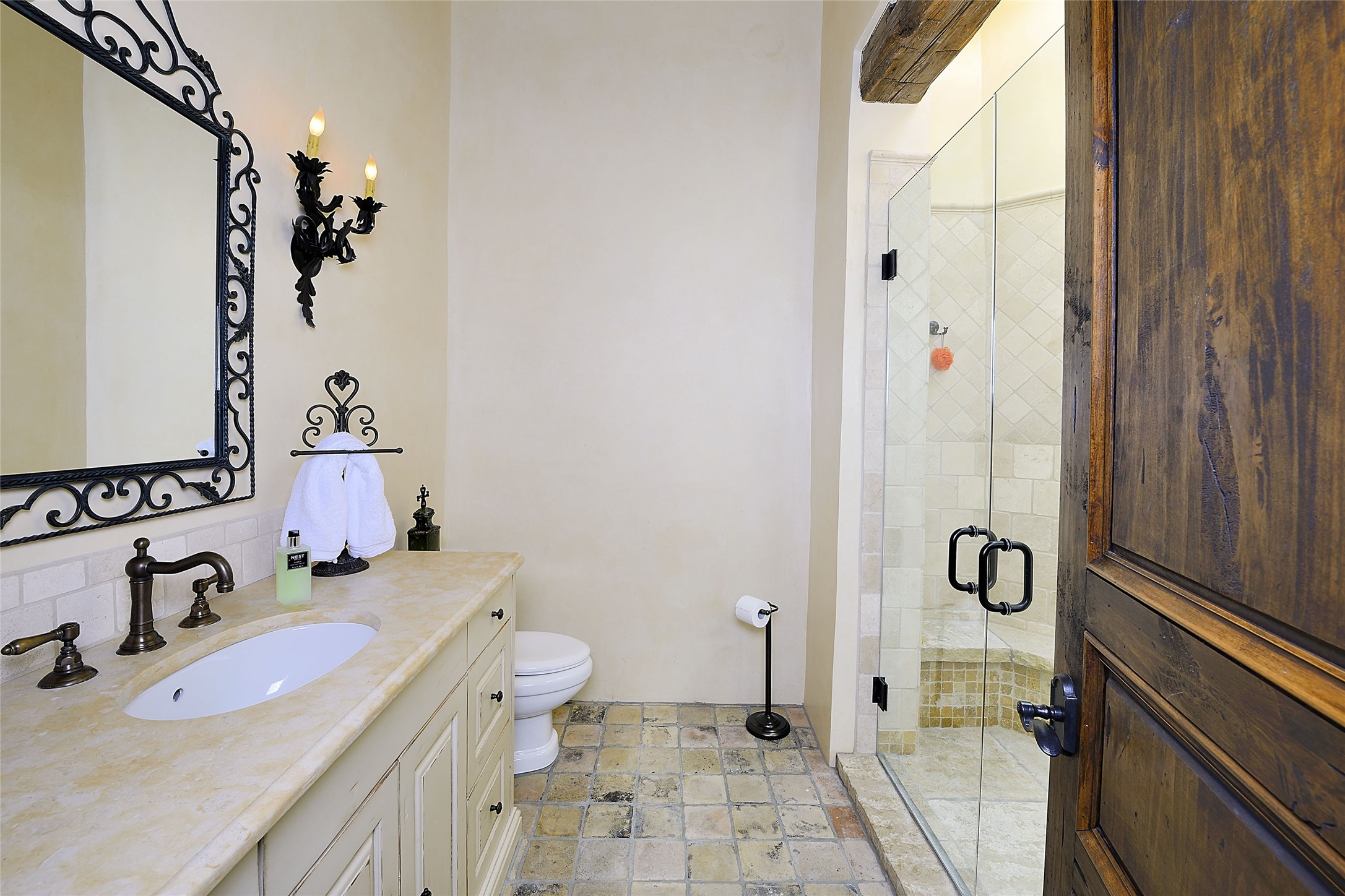 52 Lodge Trail