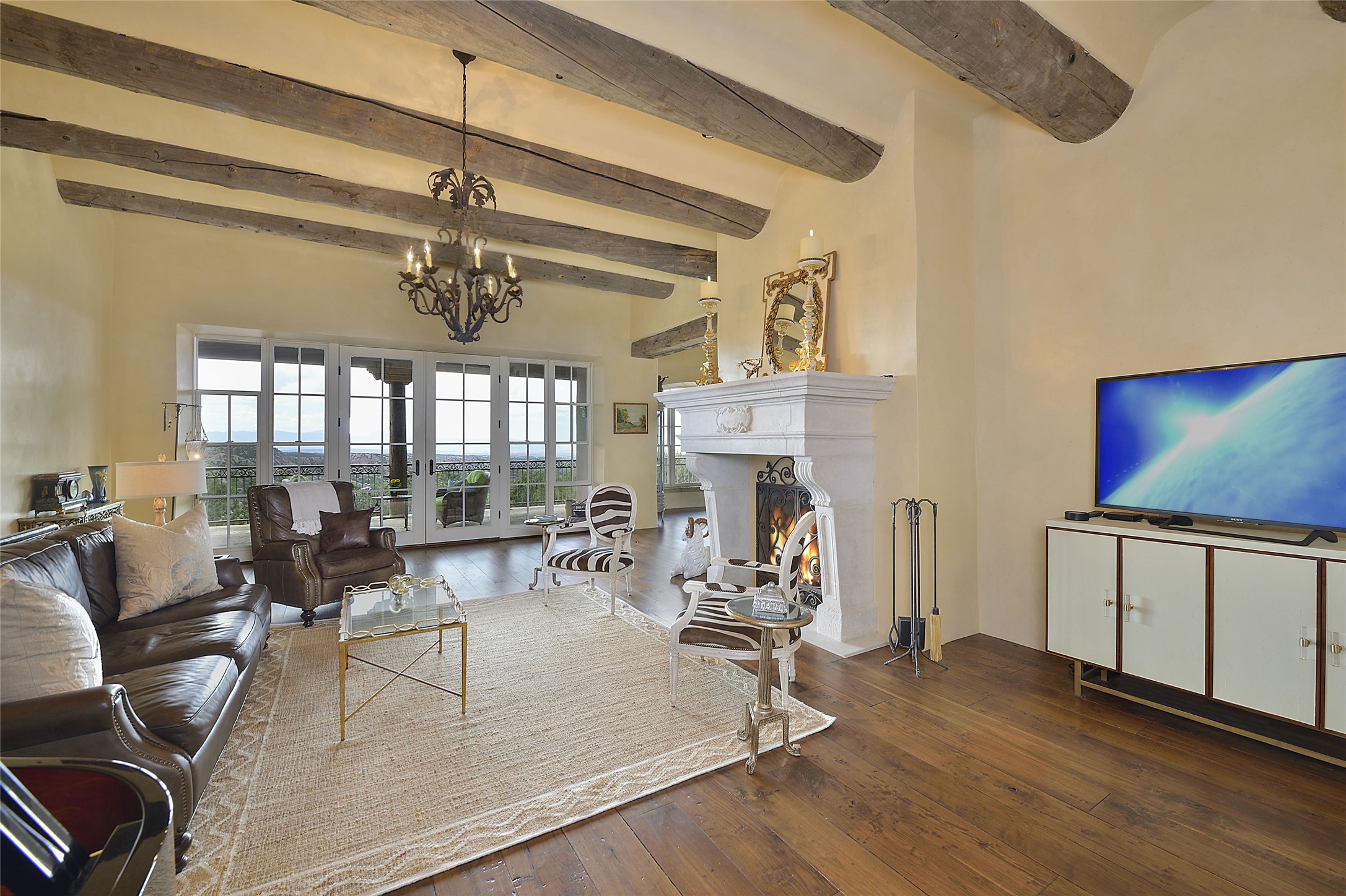 52 Lodge Trail