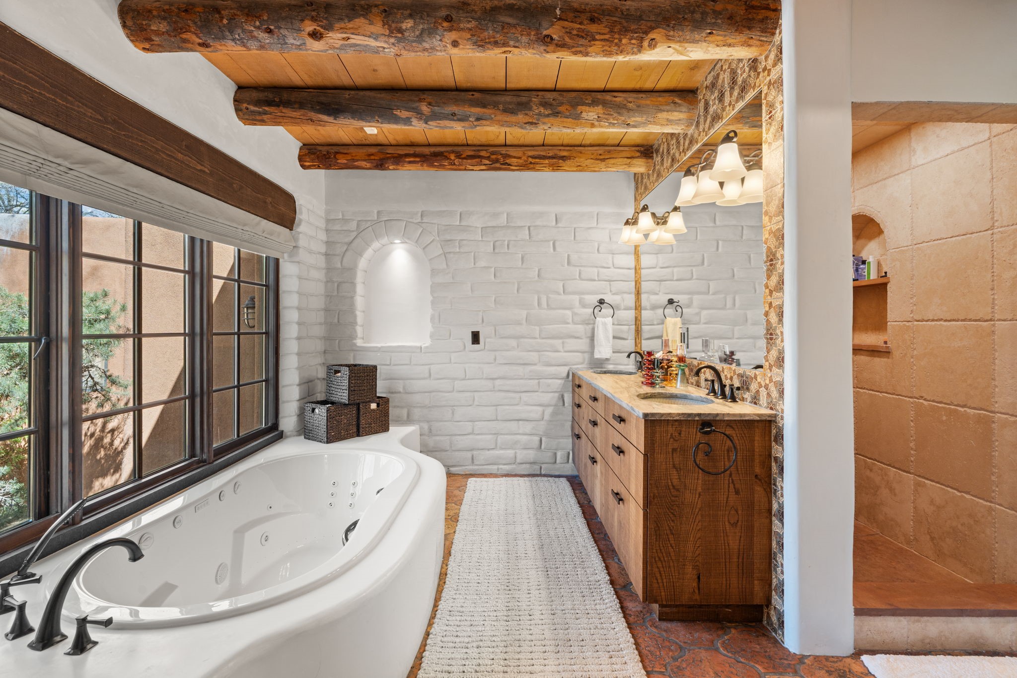 1299 Upper Canyon Road