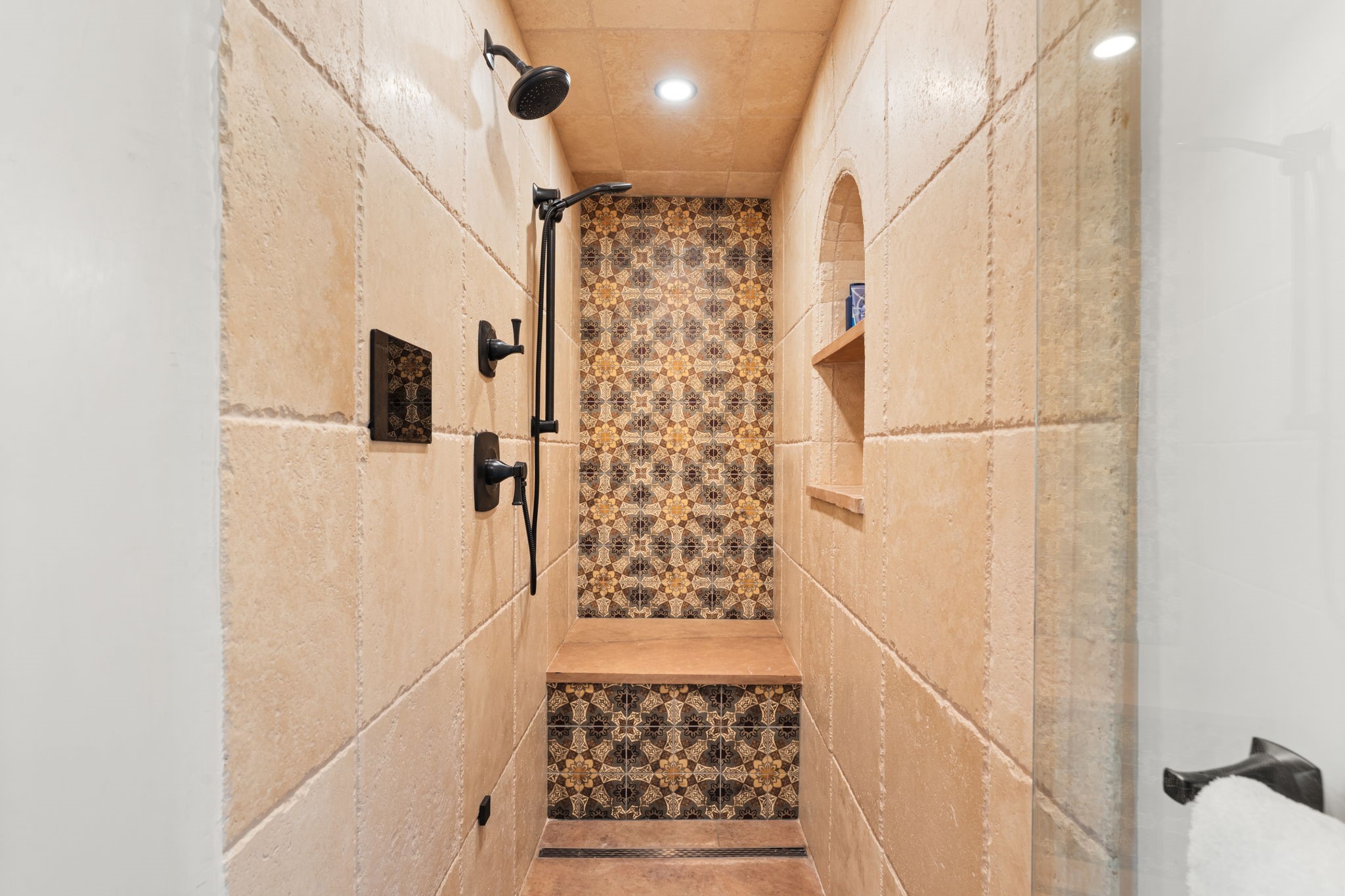 1299 Upper Canyon Road