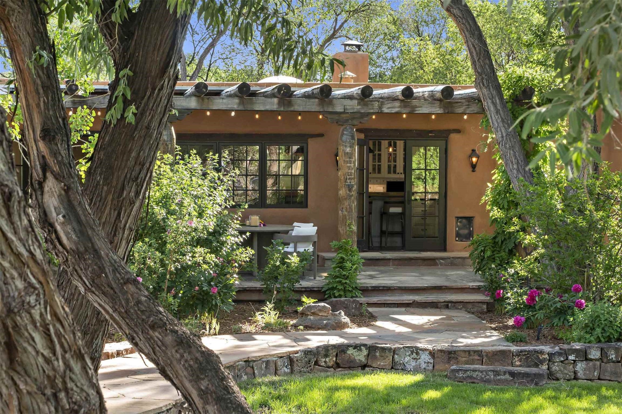 1299 Upper Canyon Road