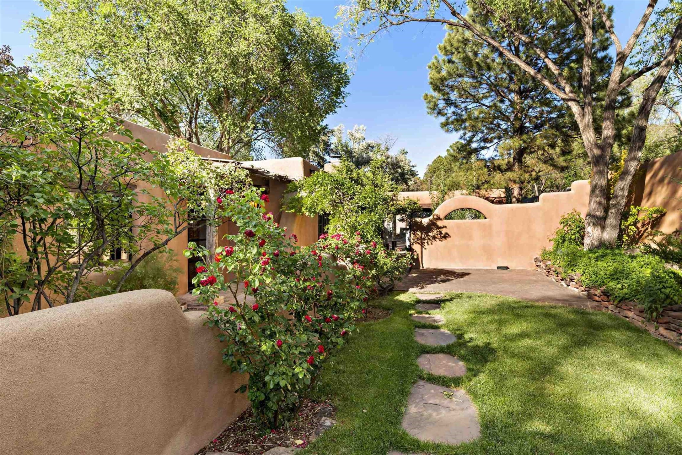 1299 Upper Canyon Road