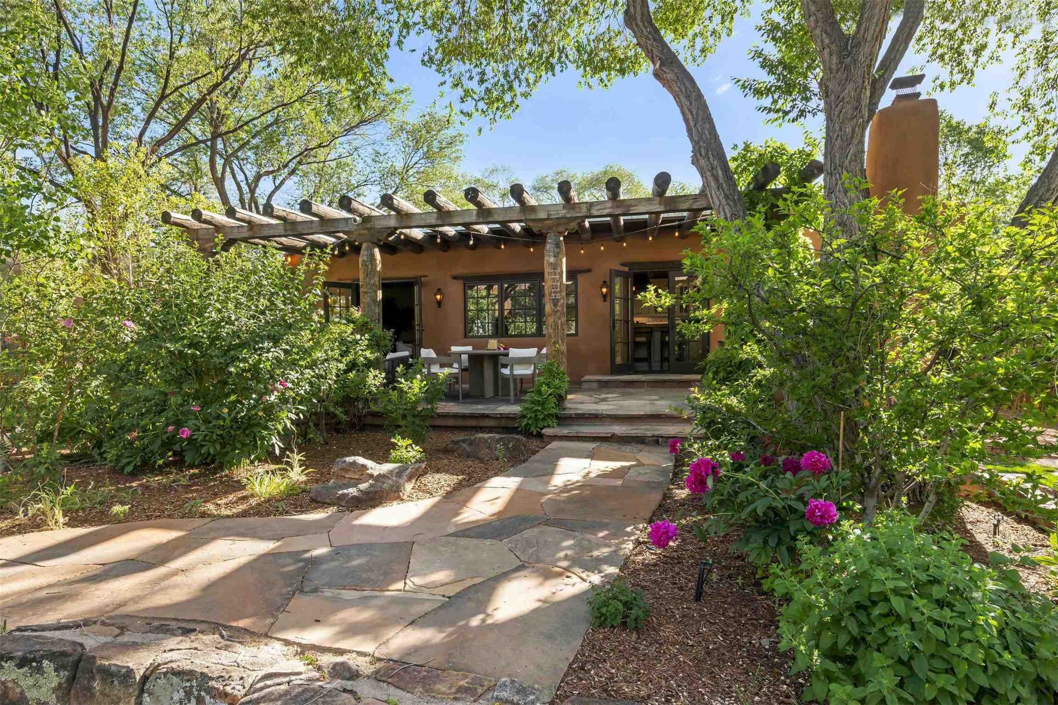 1299 Upper Canyon Road