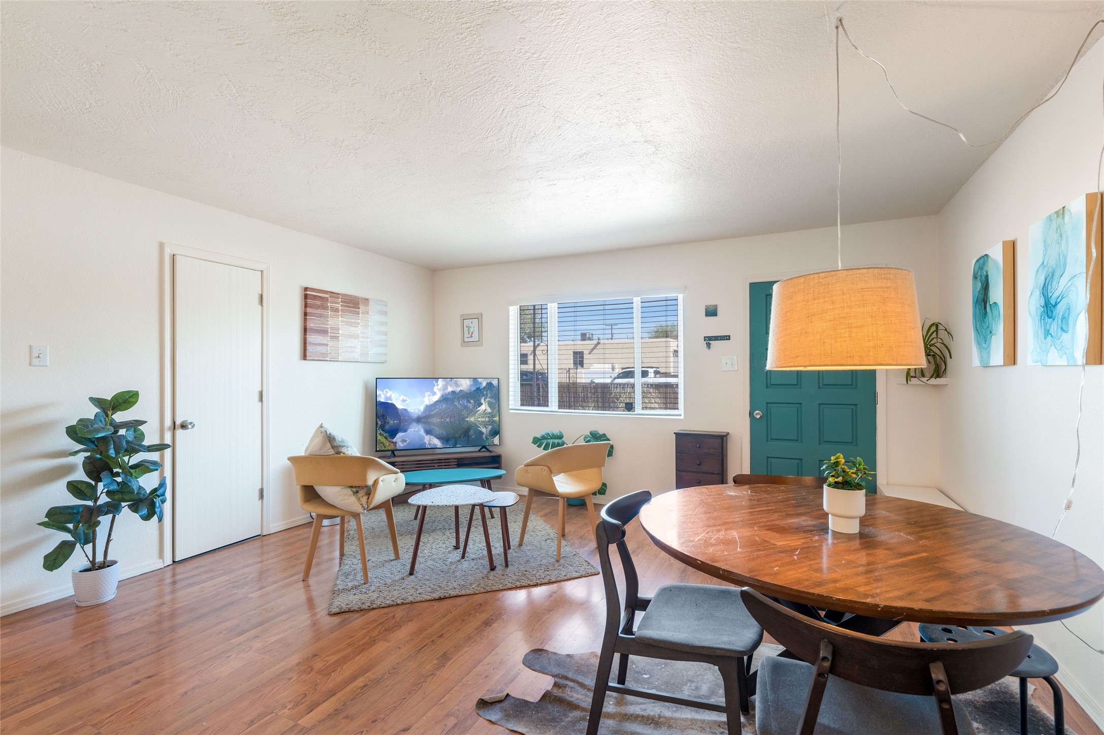 2818 Alamosa Drive