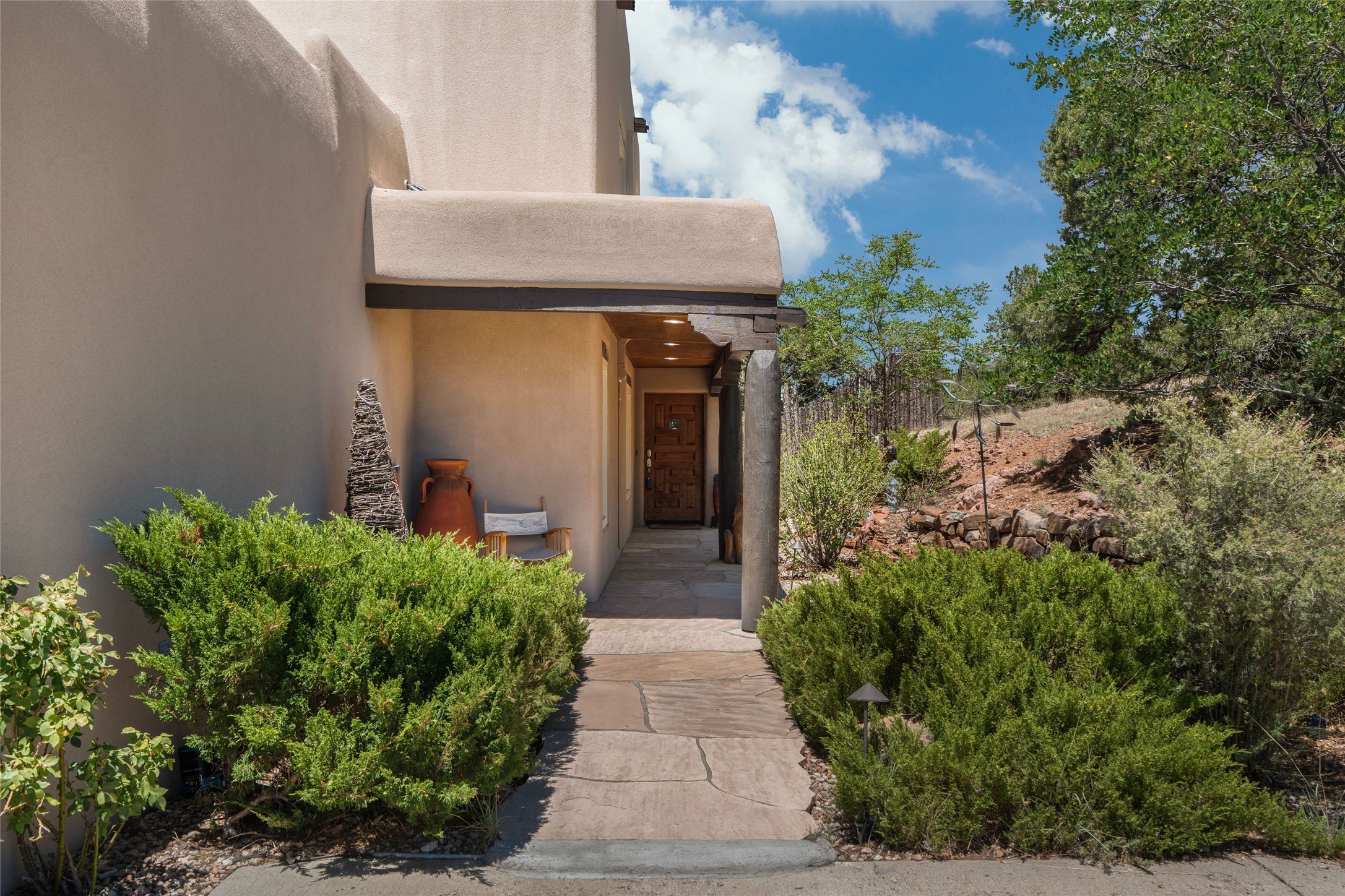70 La Ventana Drive
