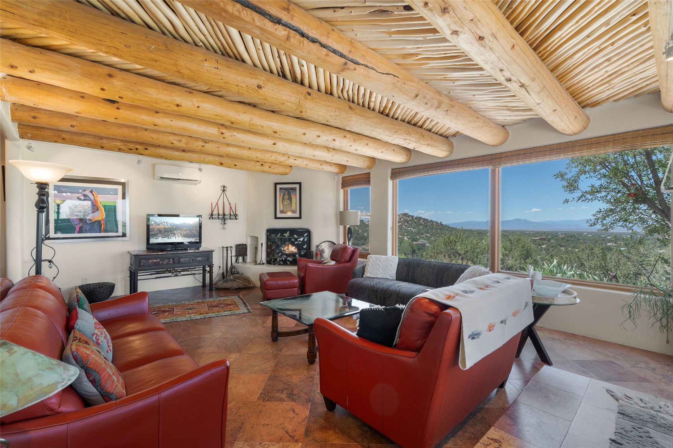 70 La Ventana Drive