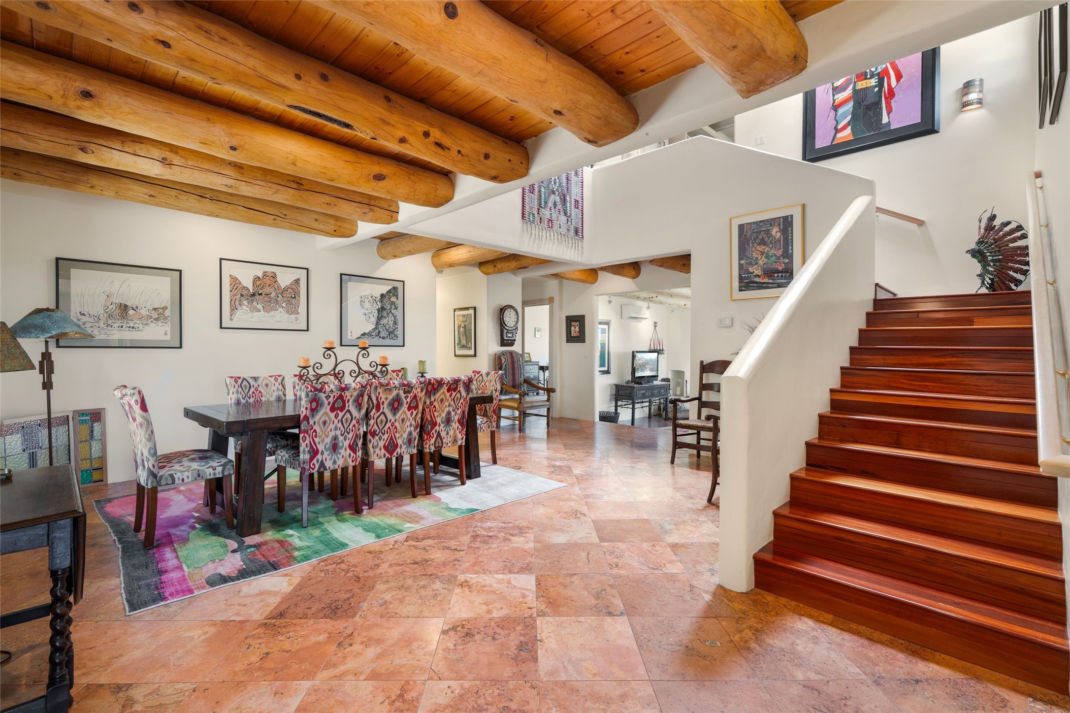 70 La Ventana Drive
