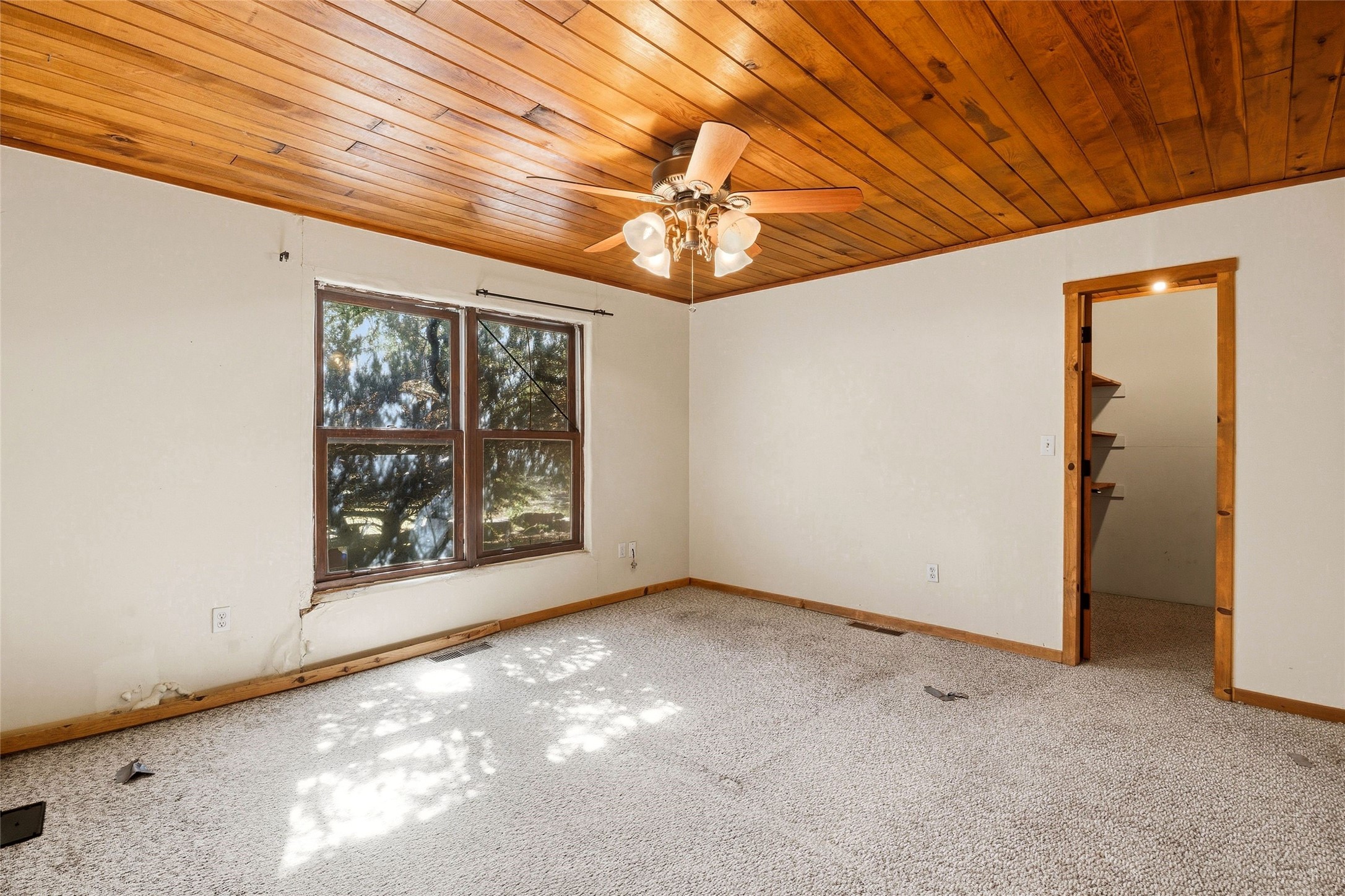 122 W Cordova Road