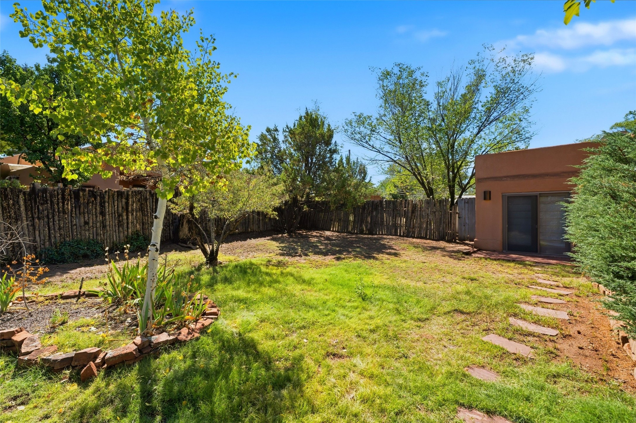 122 W Cordova Road