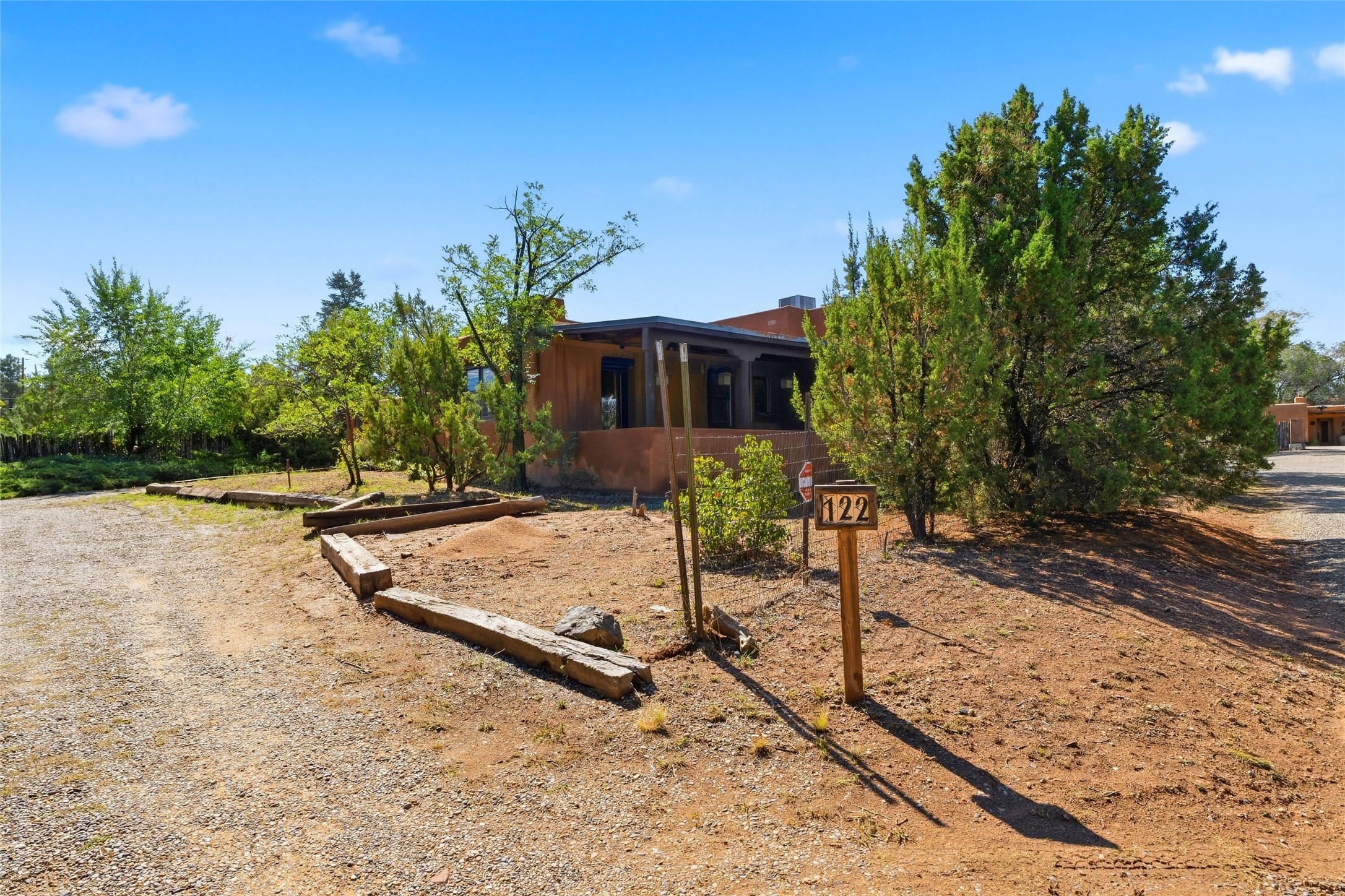 122 W Cordova Road