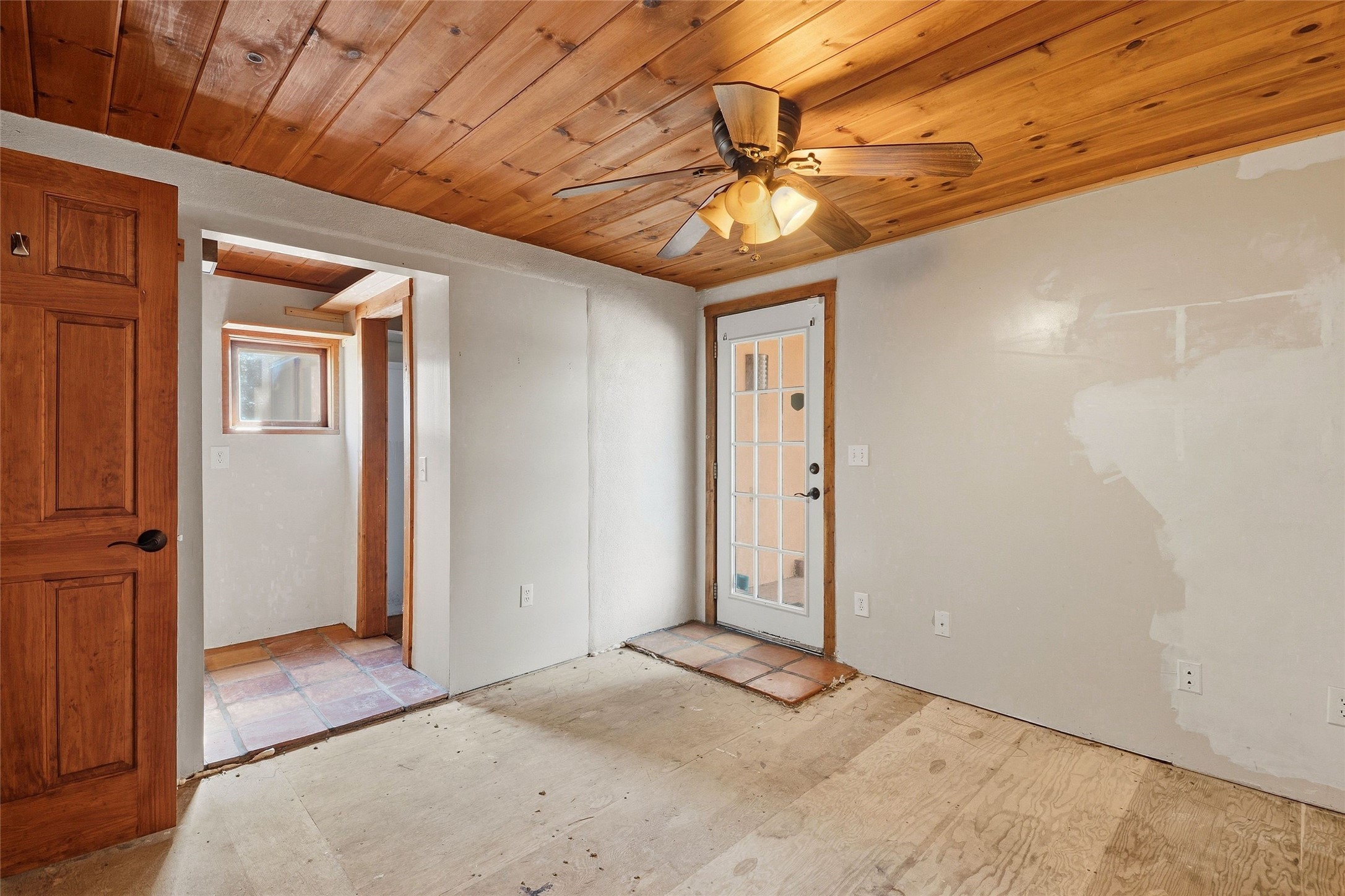 122 W Cordova Road