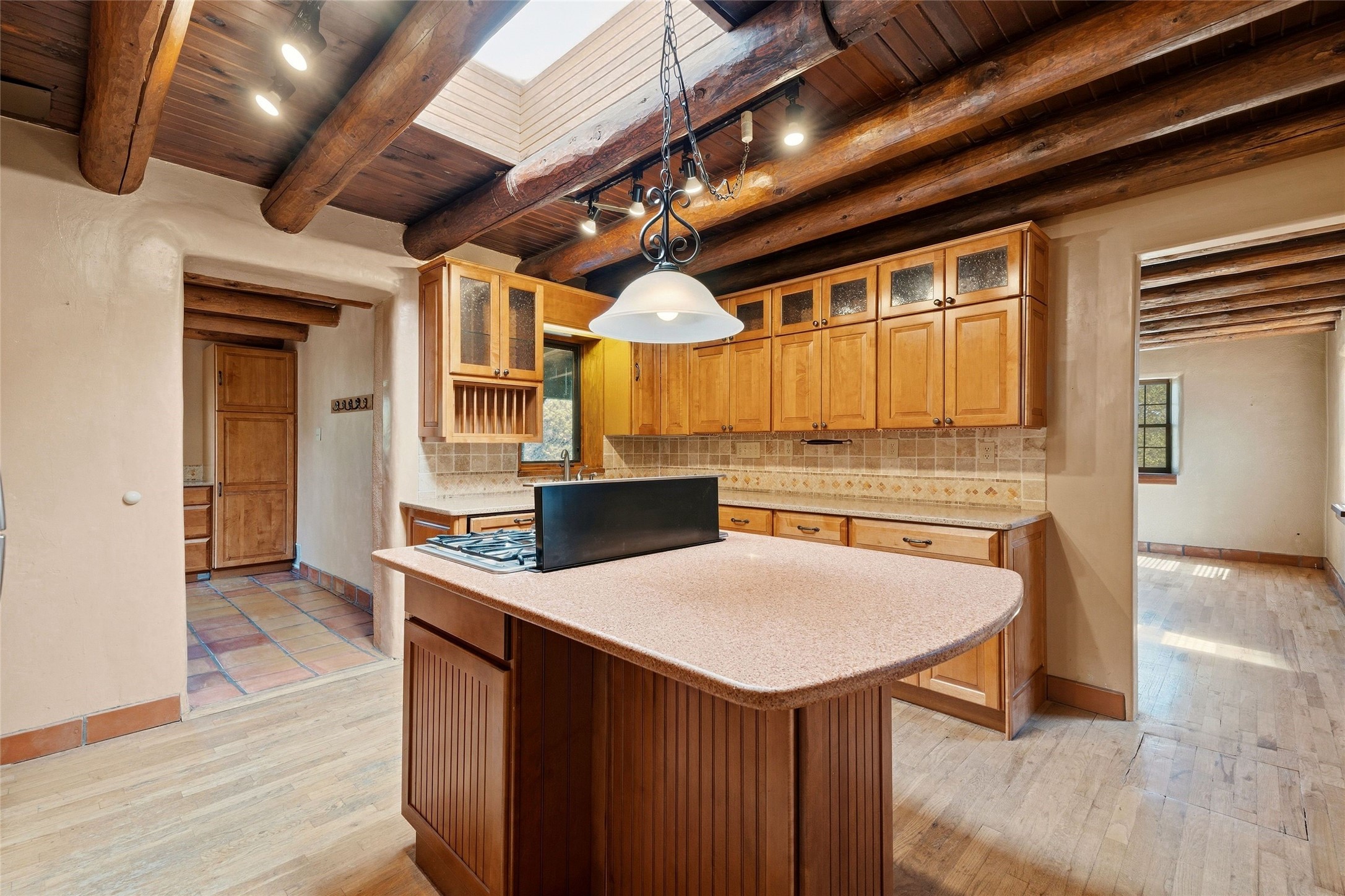 122 W Cordova Road
