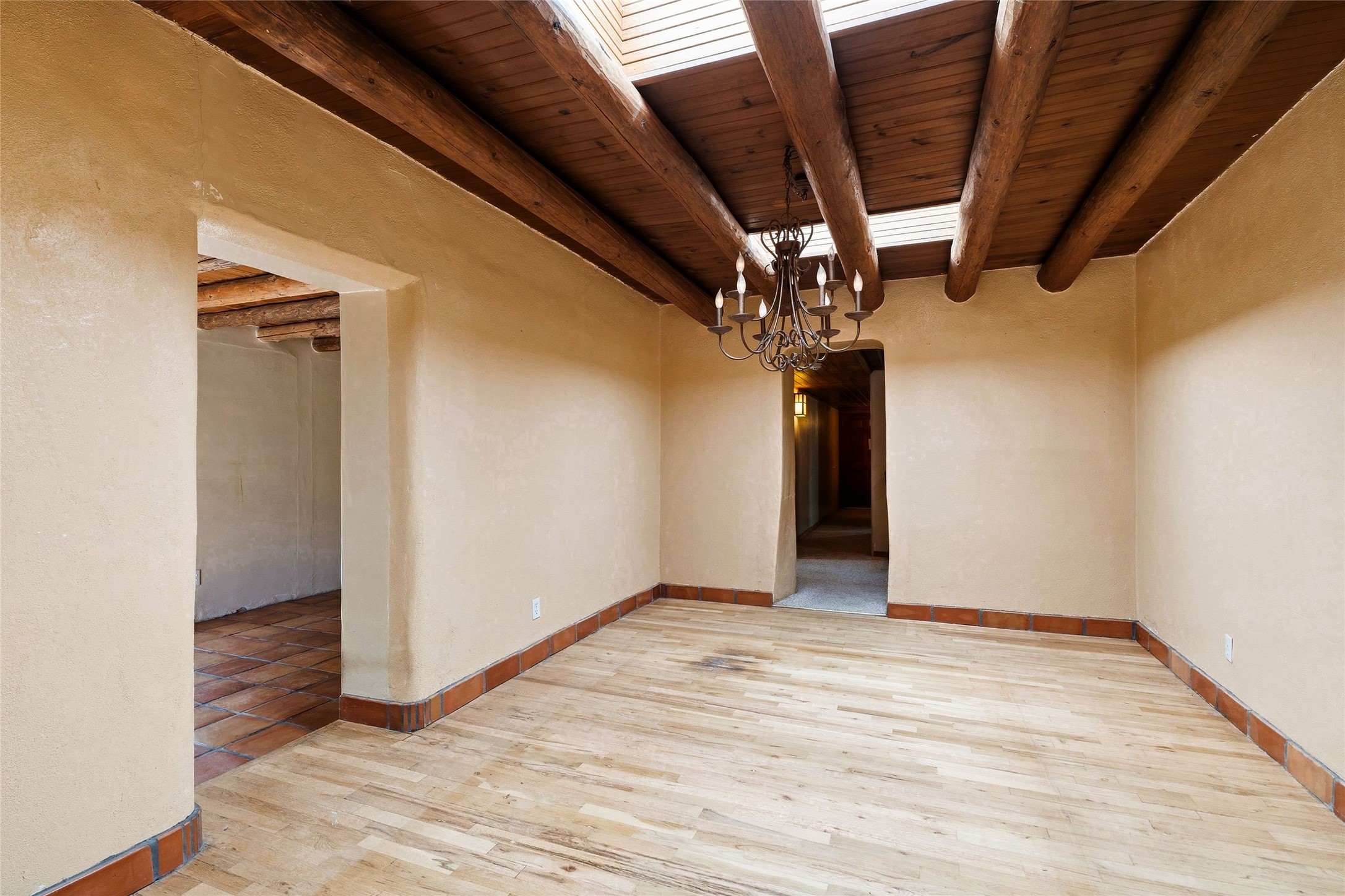 122 W Cordova Road