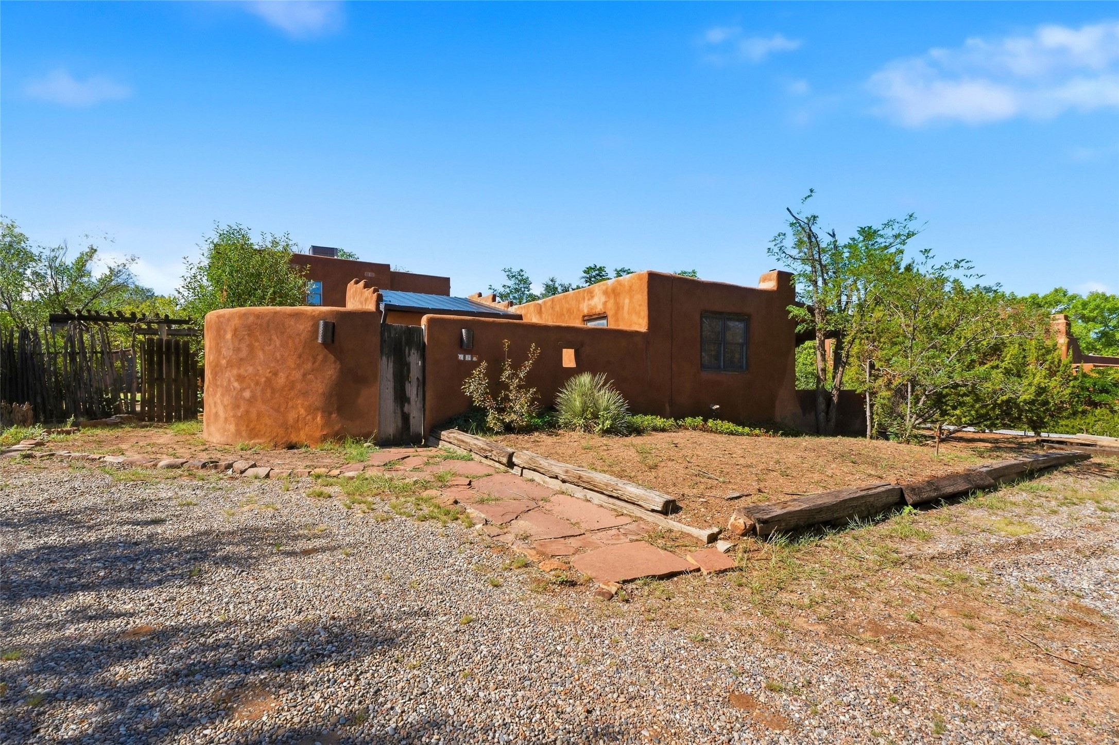 122 W Cordova Road