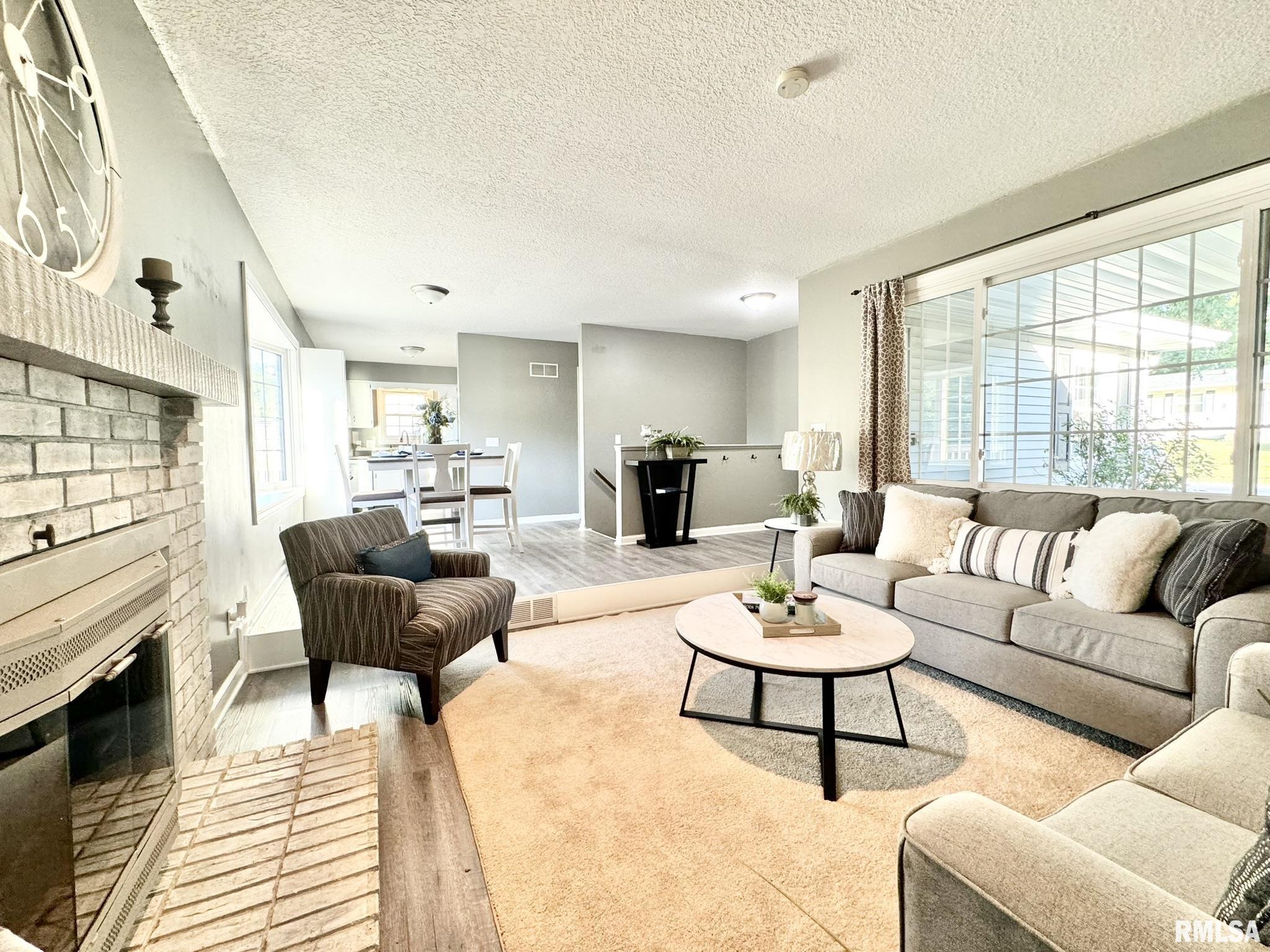 760 COLONY Drive