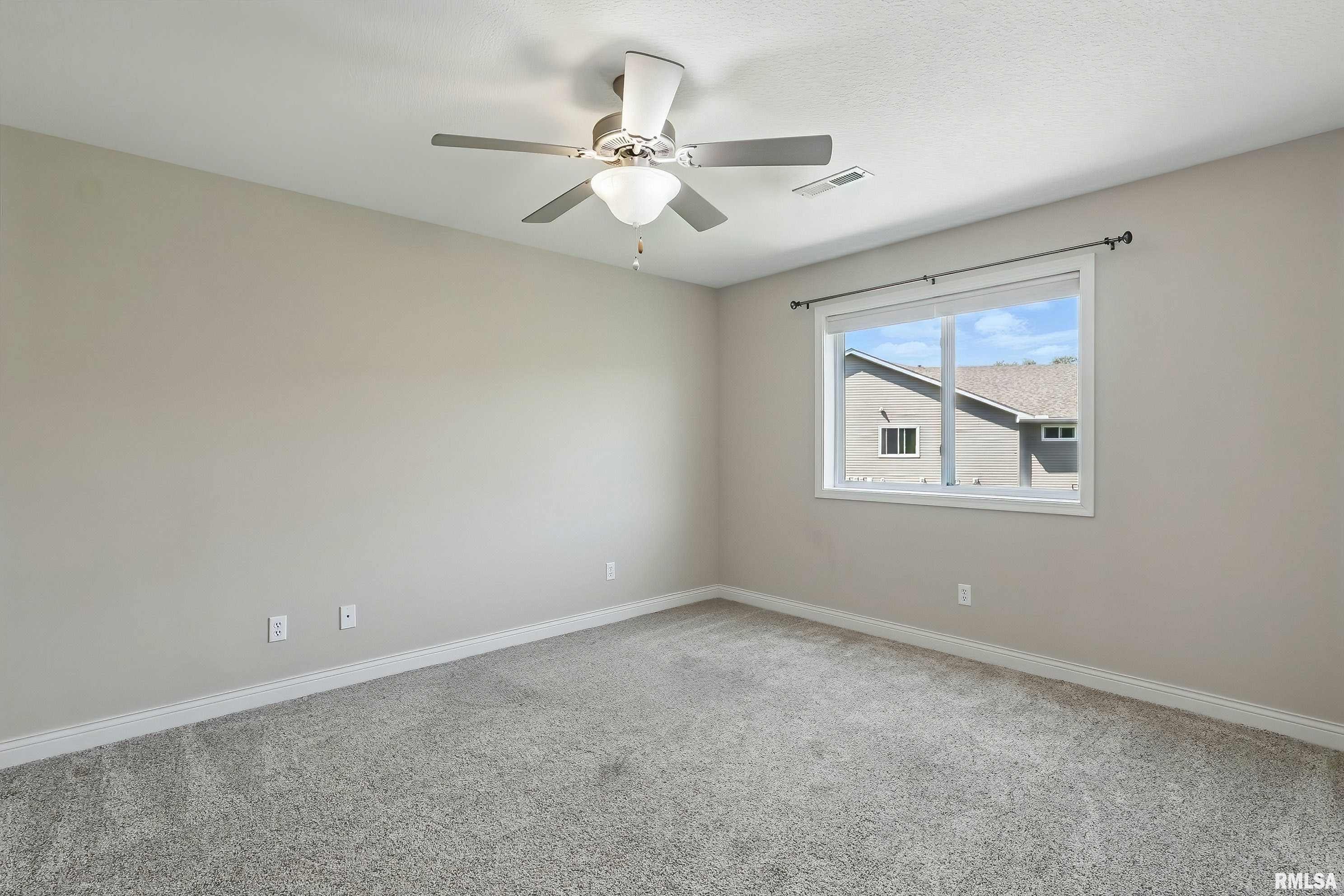 4102 CREEK HILL Drive Unit: 102