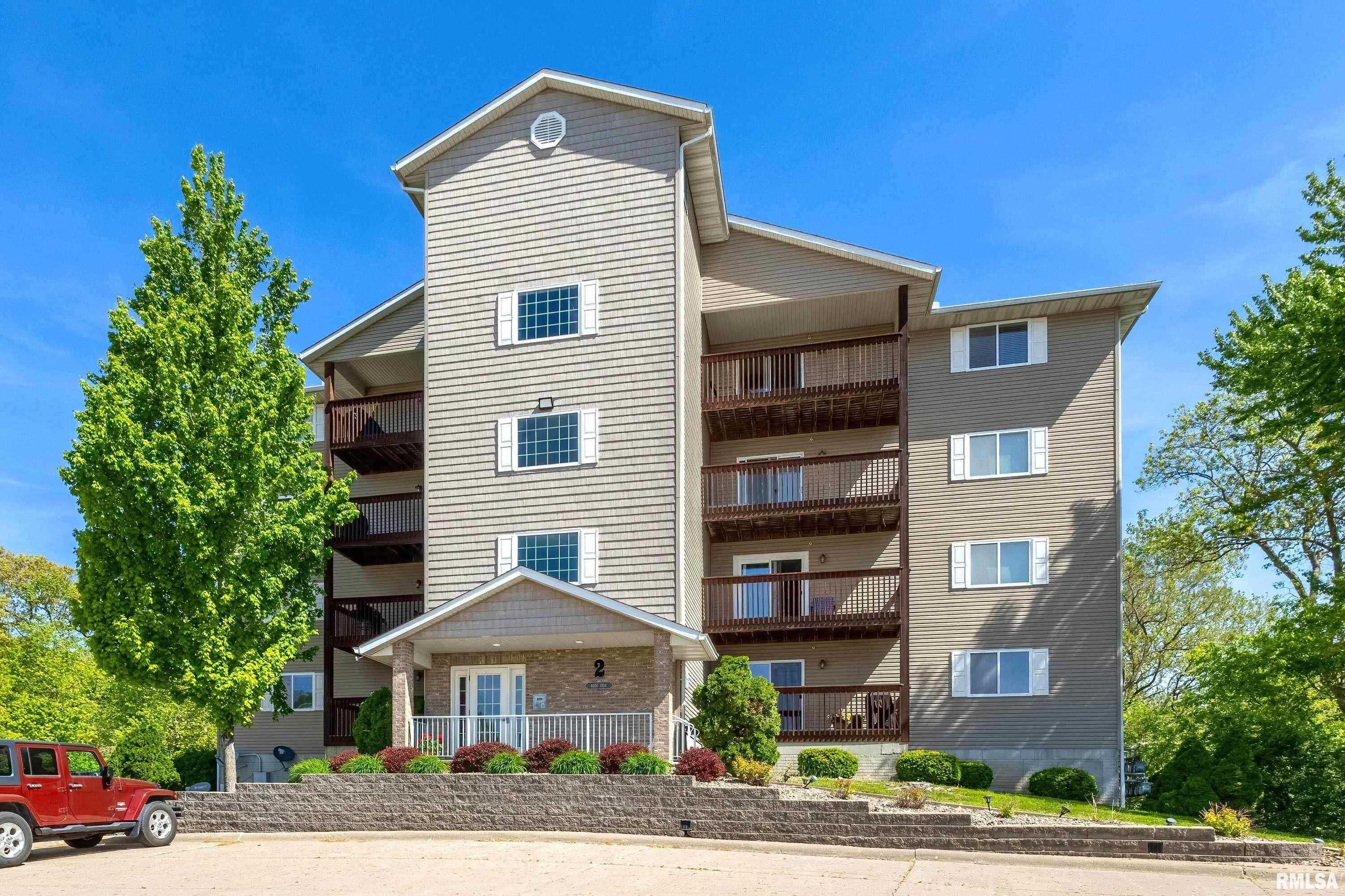 4102 CREEK HILL Drive Unit: 102
