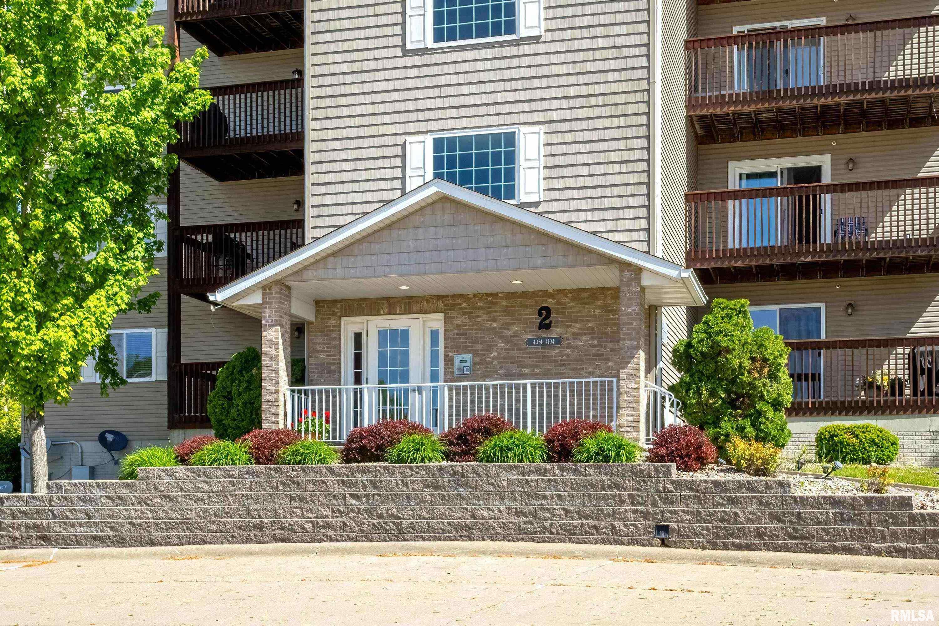 4102 CREEK HILL Drive Unit: 102