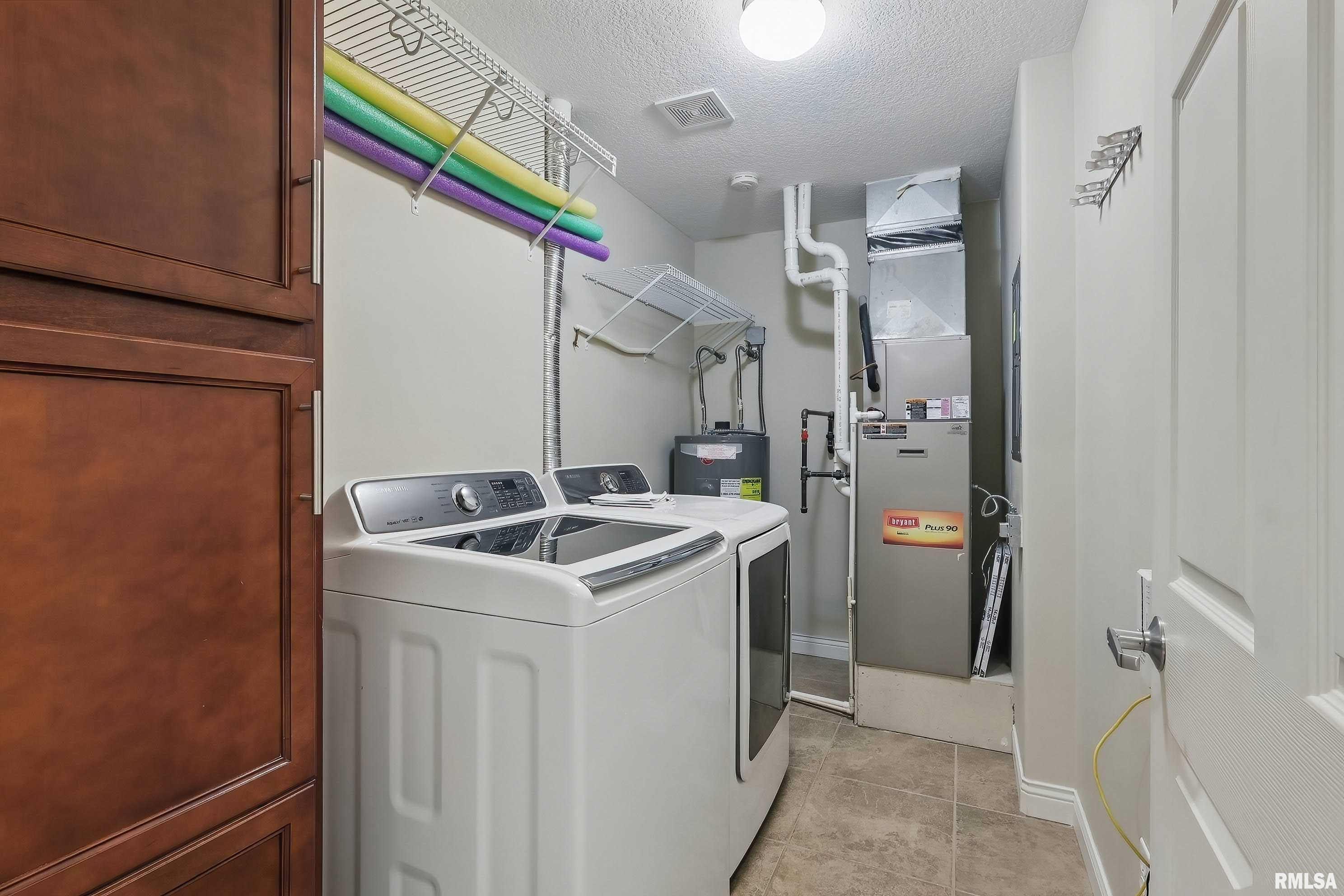 4102 CREEK HILL Drive Unit: 102